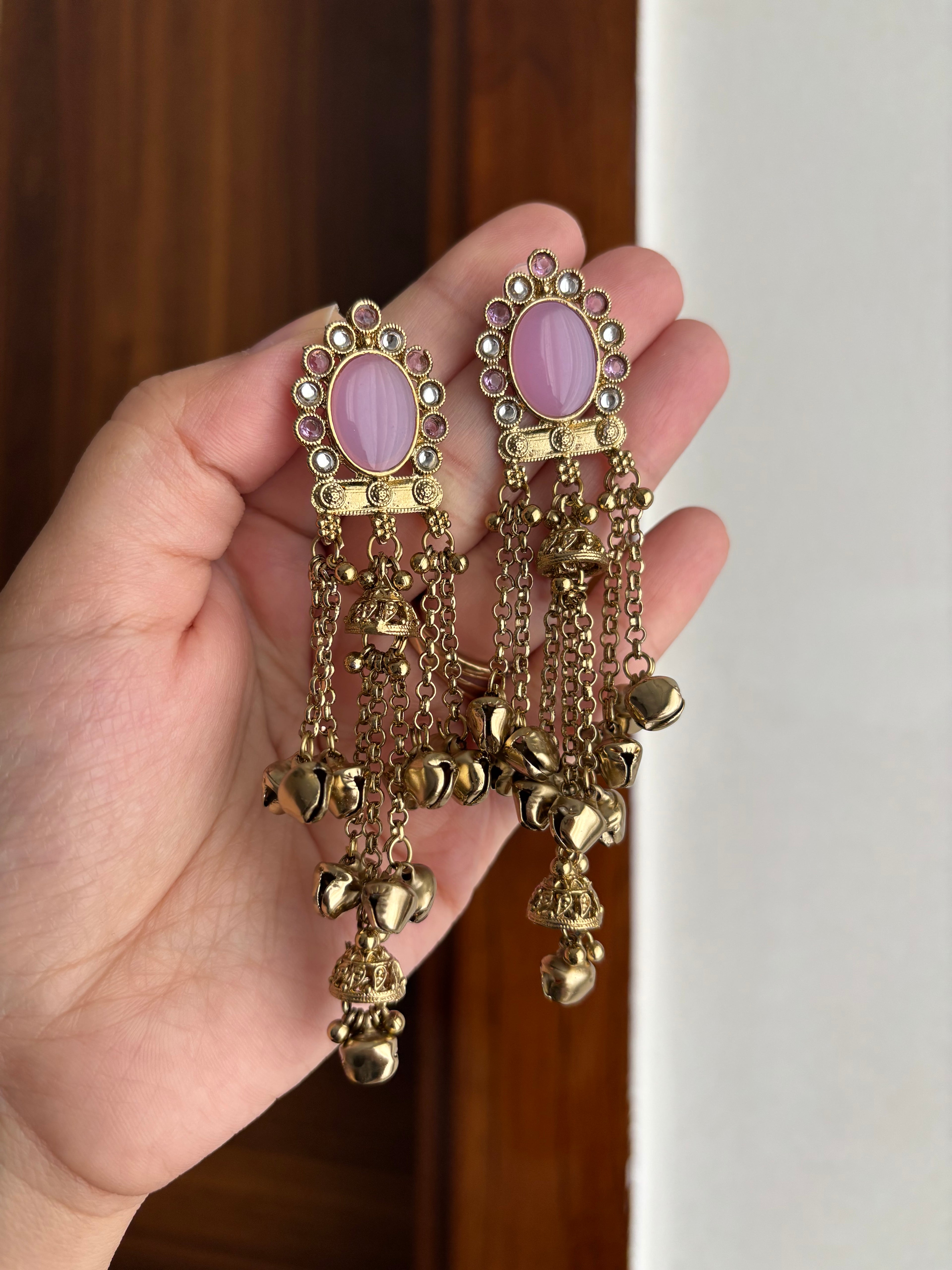 Daisy Ghungroo Earrings (Lavender)