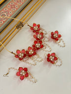 Flower Petal Floral Necklace With Mang Tikka & Earrings (Red)
