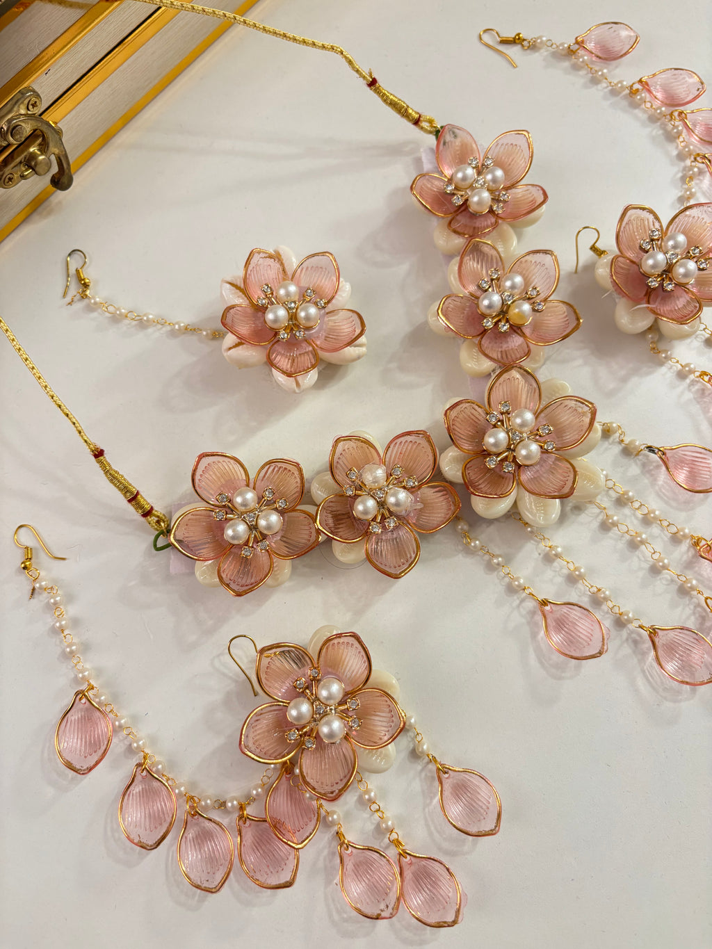 Rose Petal & Mogra Touch Necklace With Mang Tikka & Earrings With Side Layers (Pink)