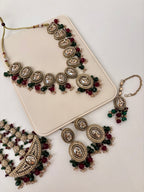 Sanchi Necklace With Mang Tikka Earrings & Side Passa (Maroon/Green)