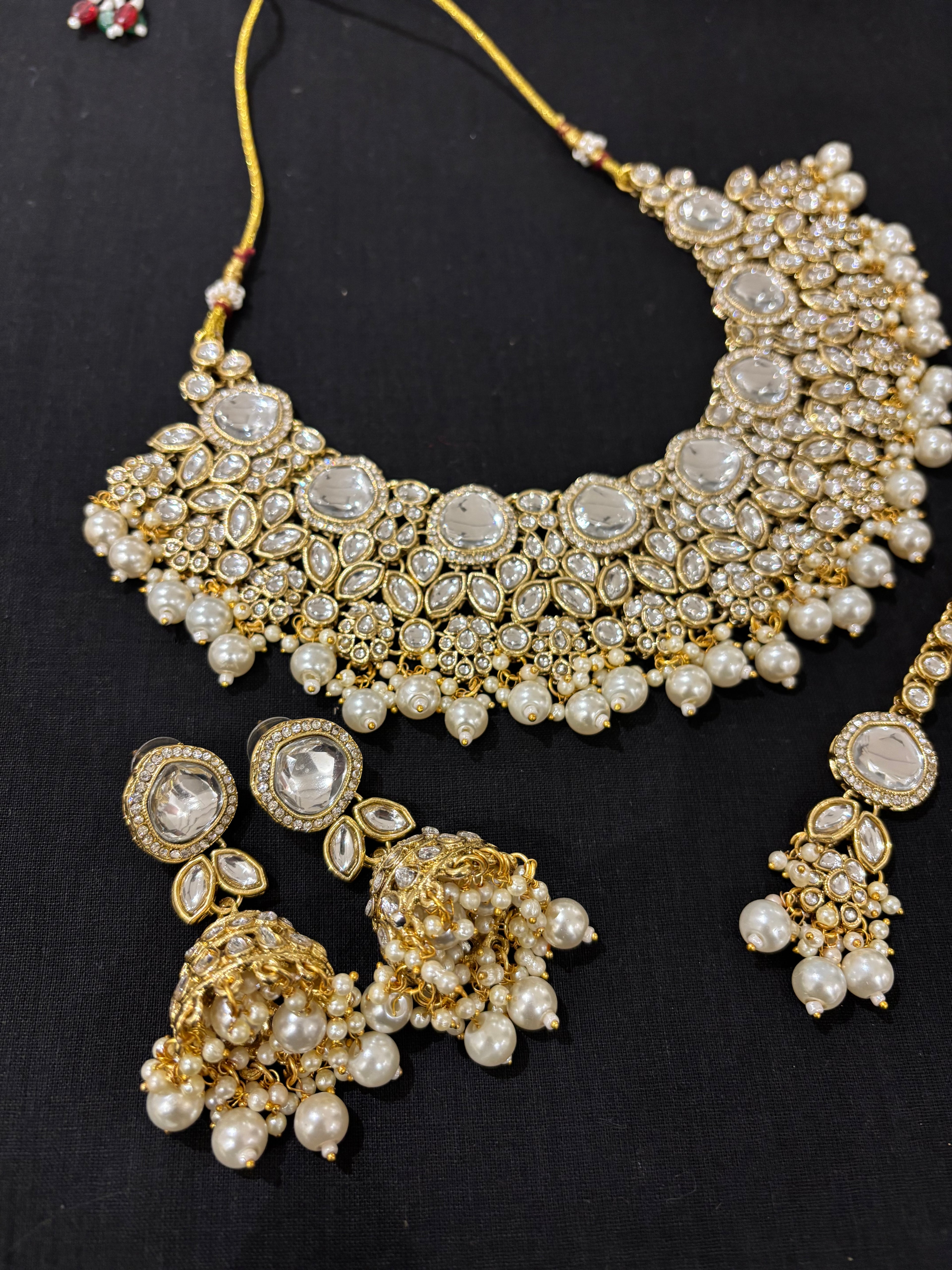 Aman Kundan Heavy Look Necklace With Mang Tikka & Jhumkas ( White Pearls )
