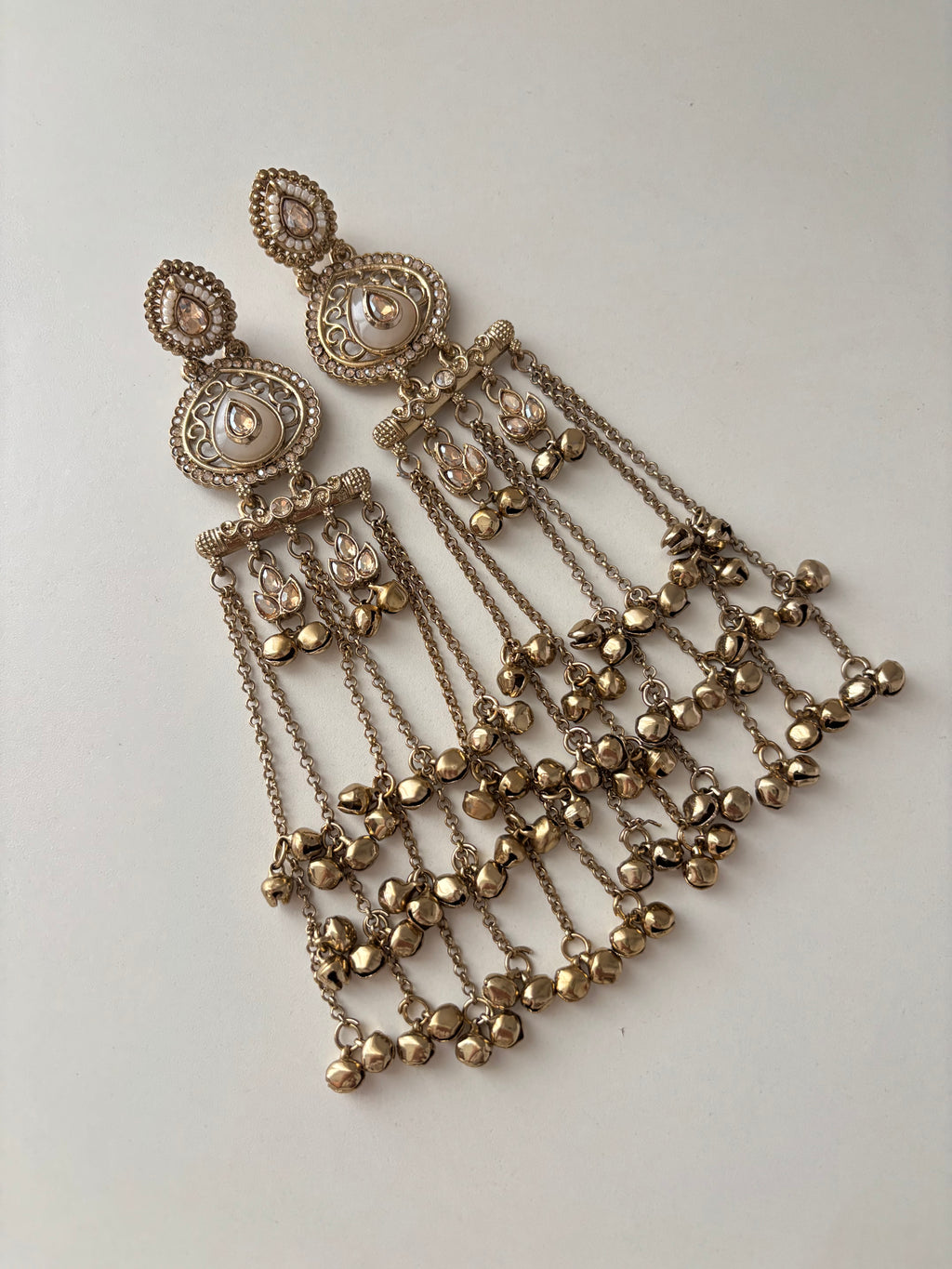Ivory Ghungroo Touch Layers Earrings
