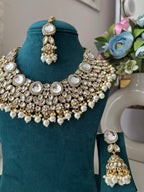 Suhana Heavy Look Necklace With Mang Tikka & Jhumkas