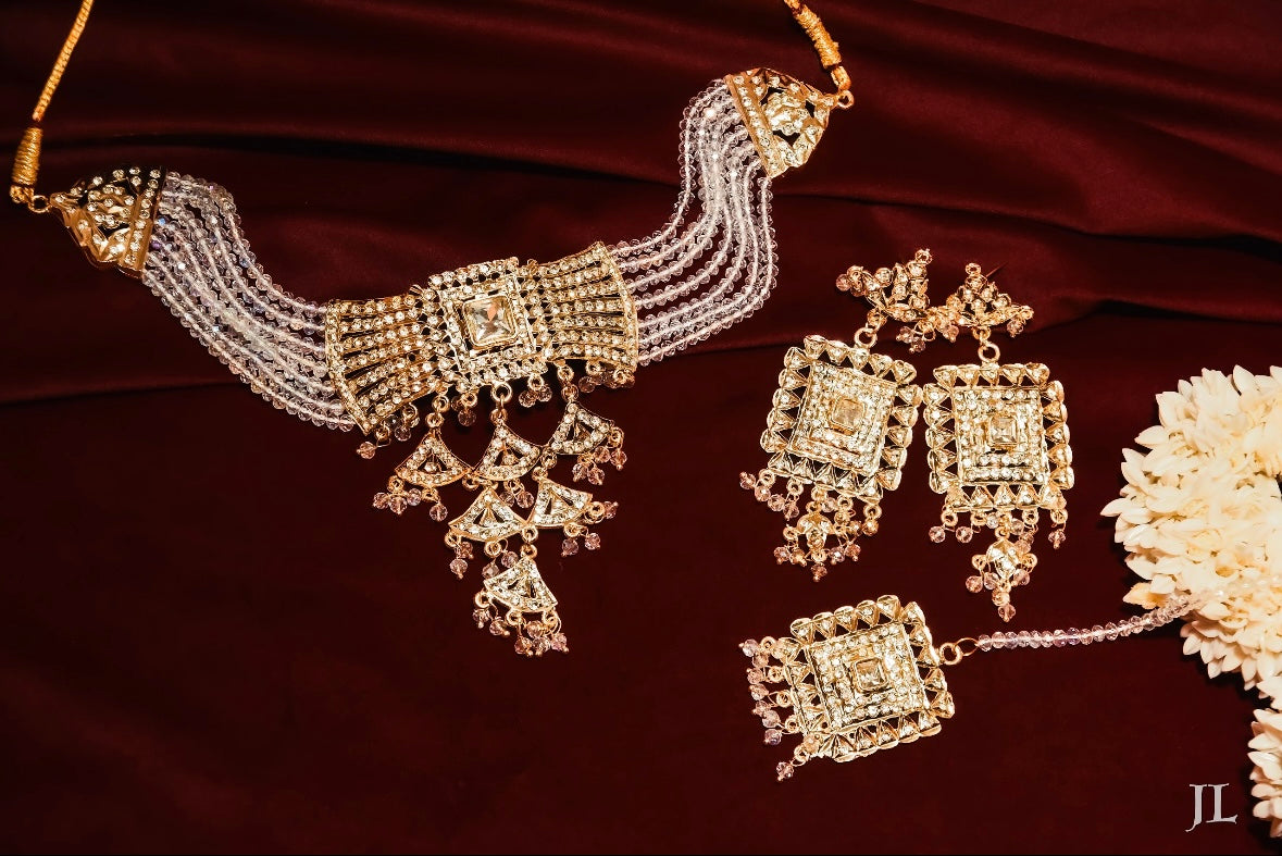 Nadia Choker Set With Mang Tikka & Earrings