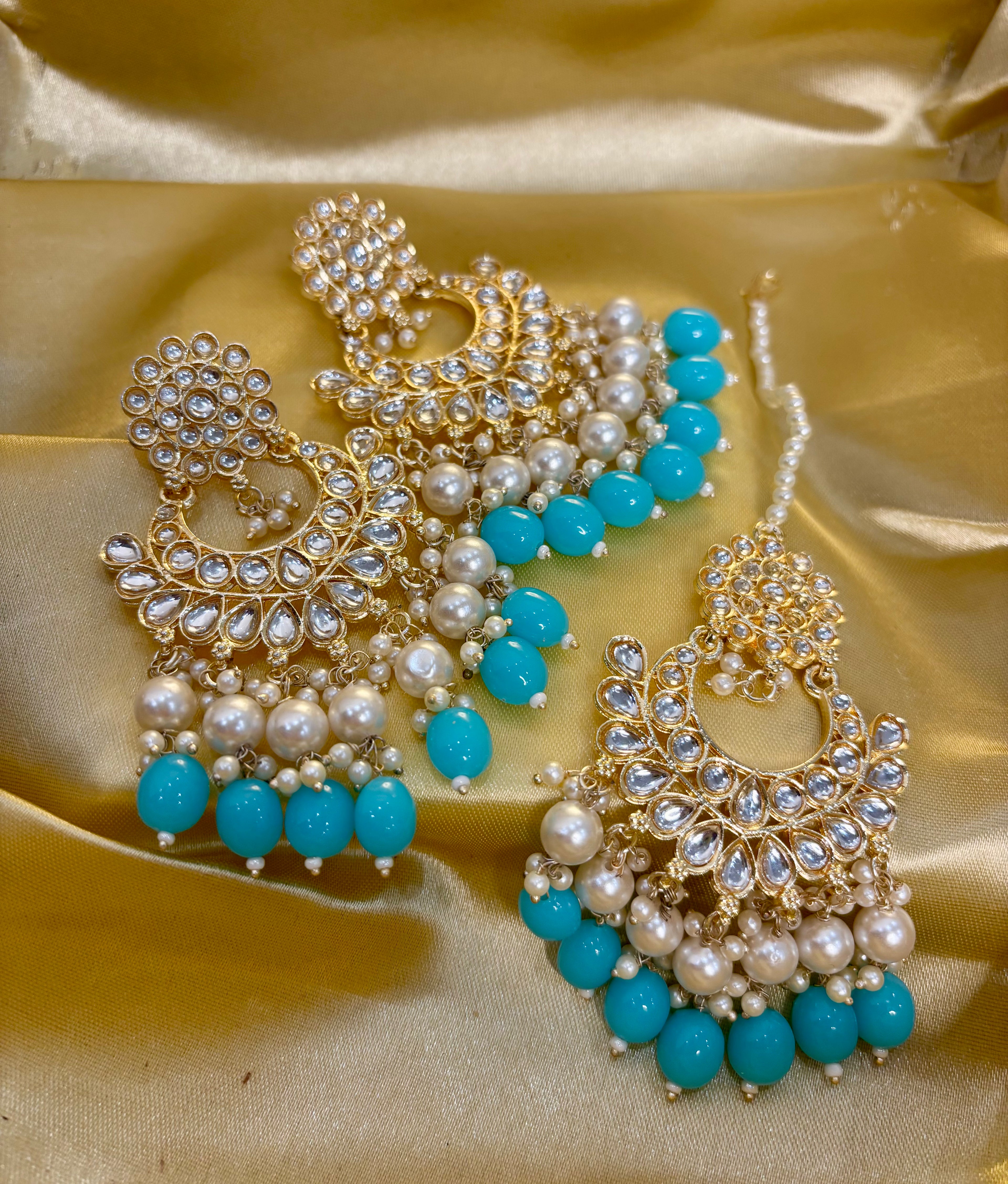 Turquoise Choker Set In High Quality Crystal Beads Touch With Maang Tikka & Earrings