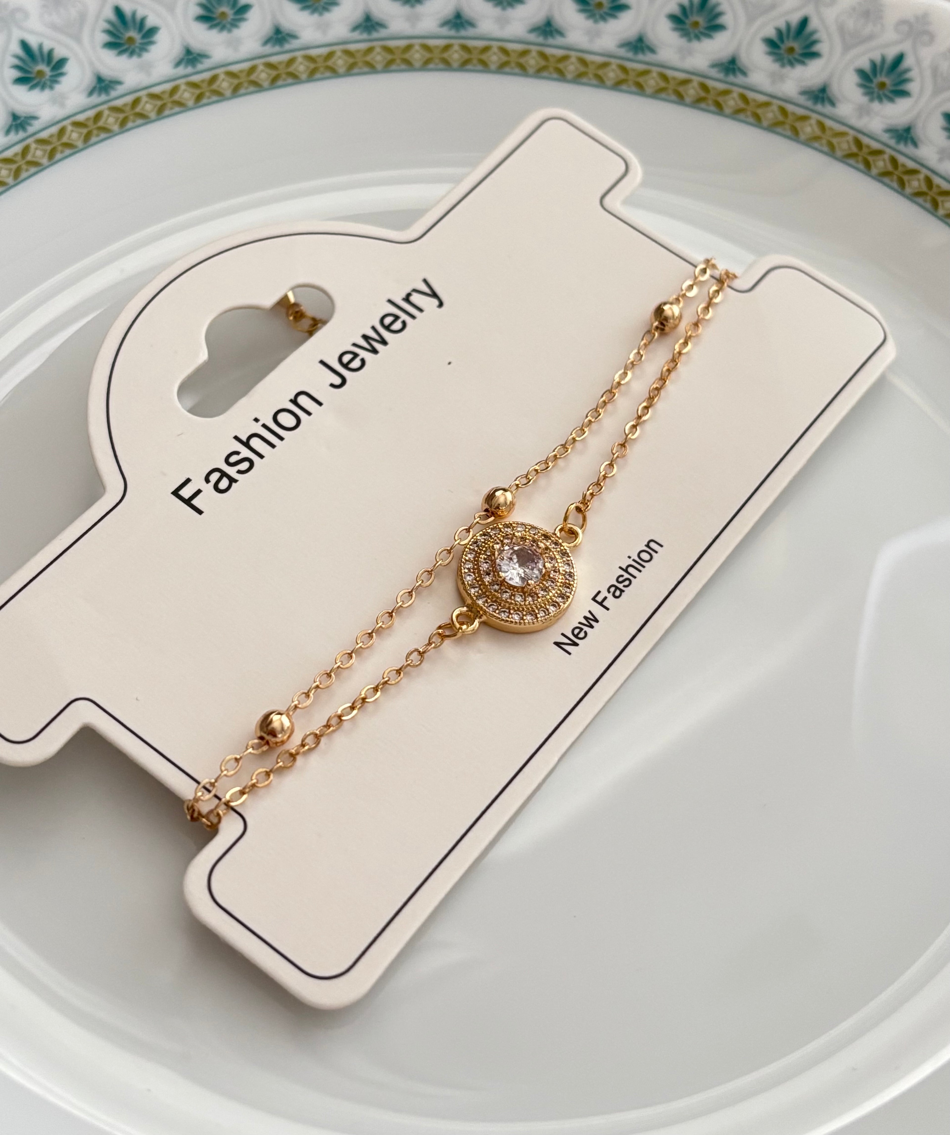 The Circle Solitaire Adjustable Bracelet