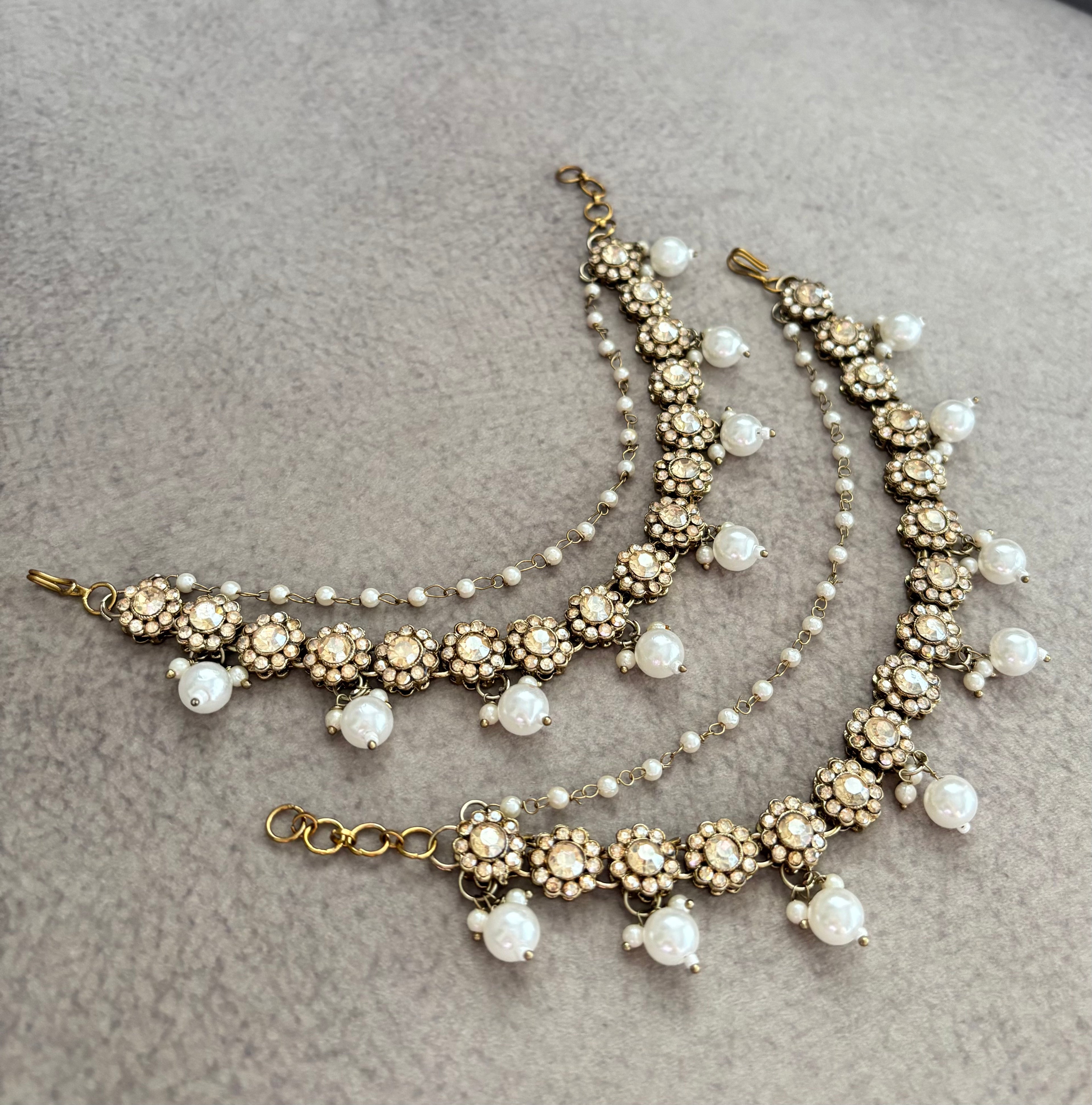 Golden Flower Earchain