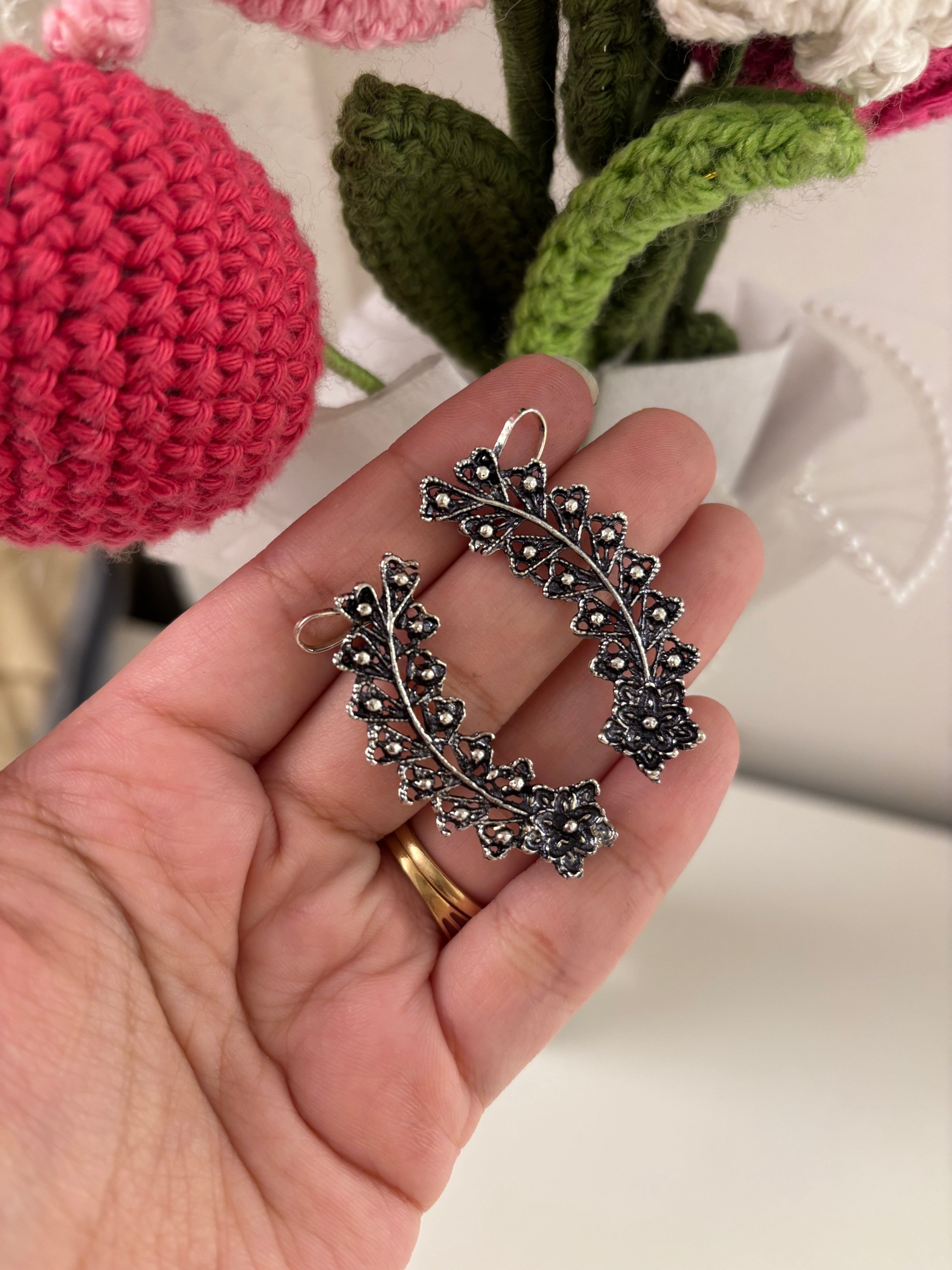 German Silver Flower Earcuff