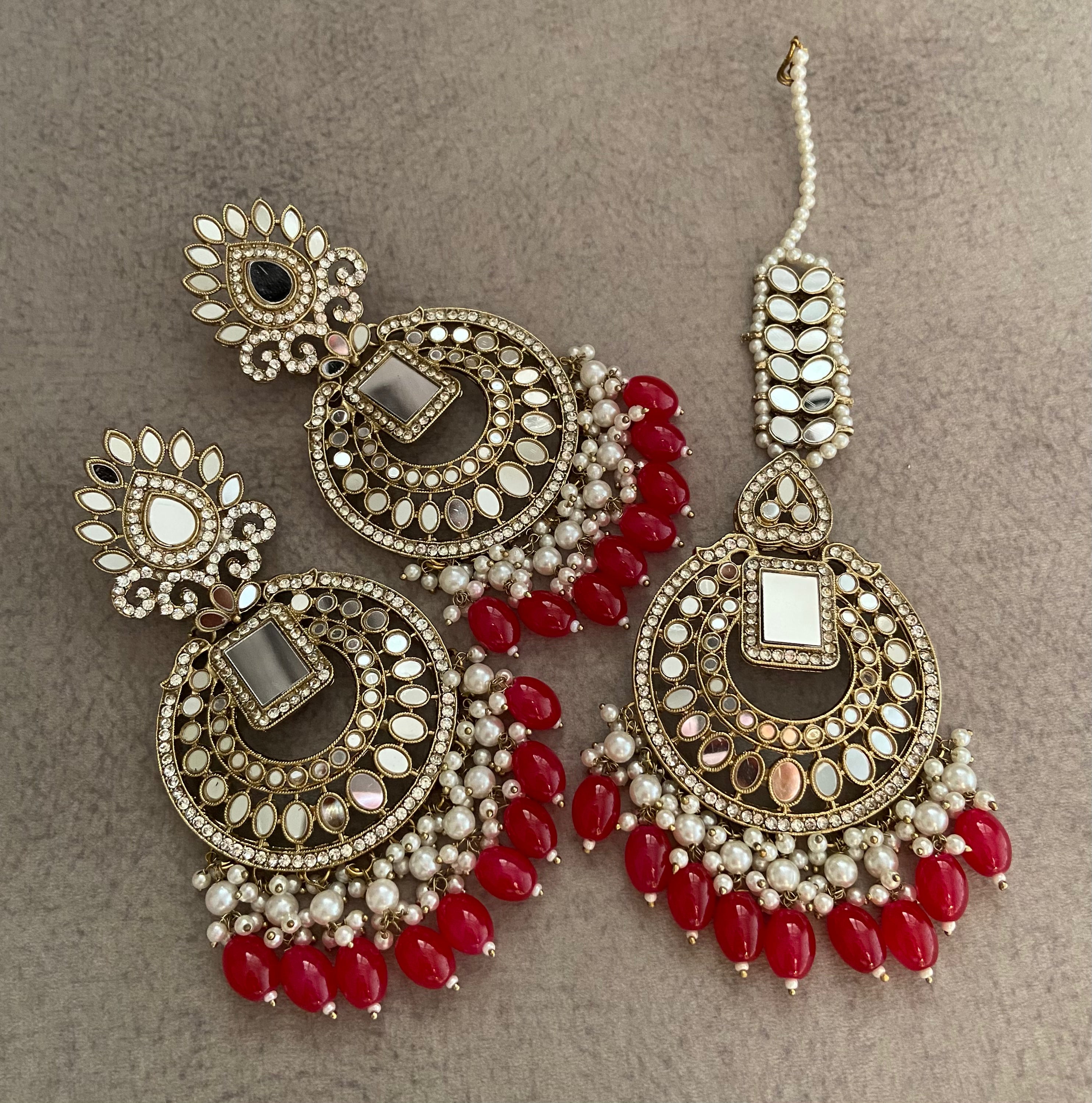 Oversized Mirror Touch Maang Tikka with Earrings