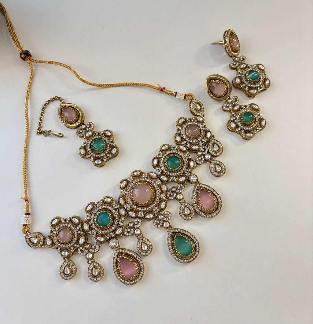 Princess Jasmine Turkish Necklace With Mang Tikka & Earrings (Pink & Mint)