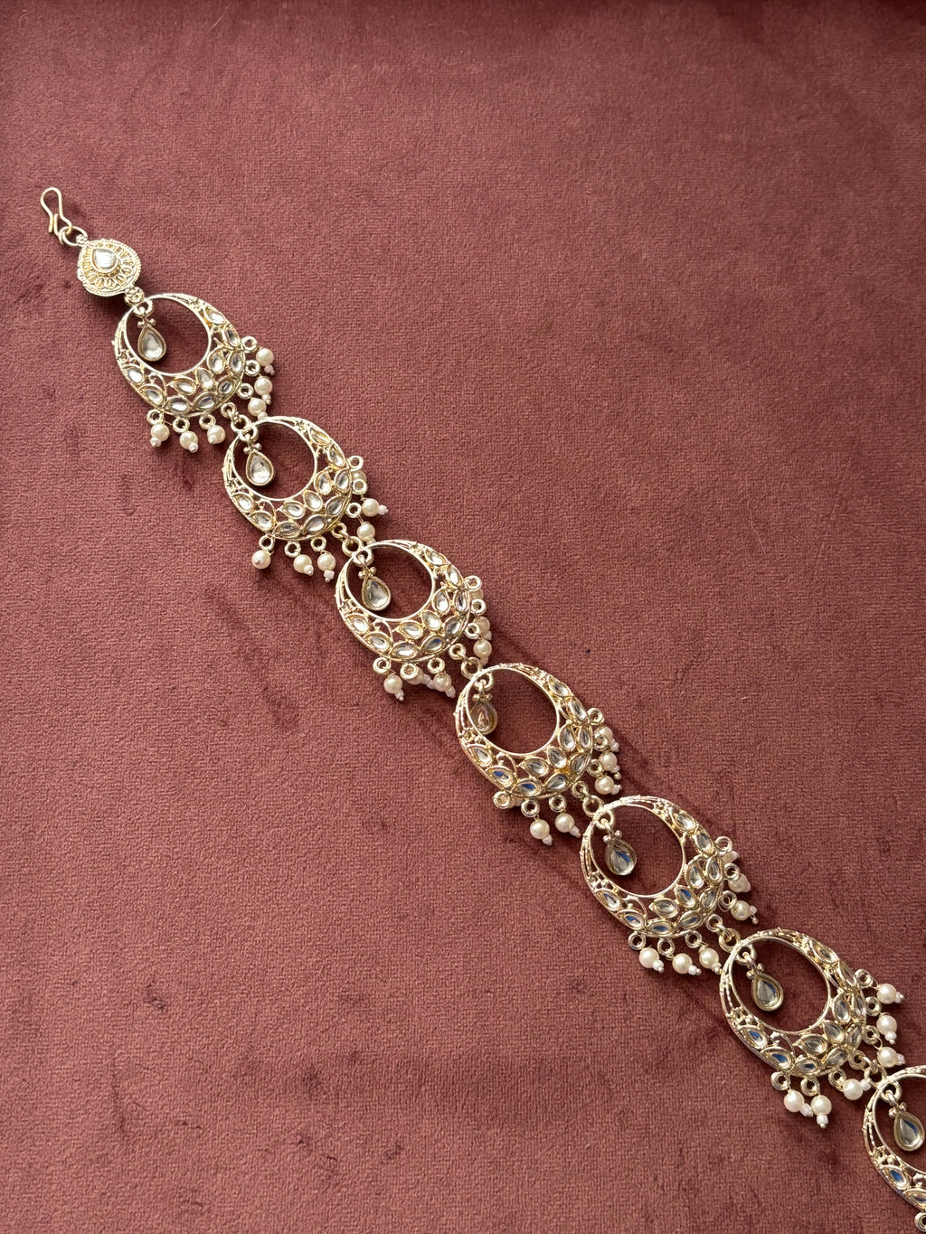 Kundan Oval Parandi