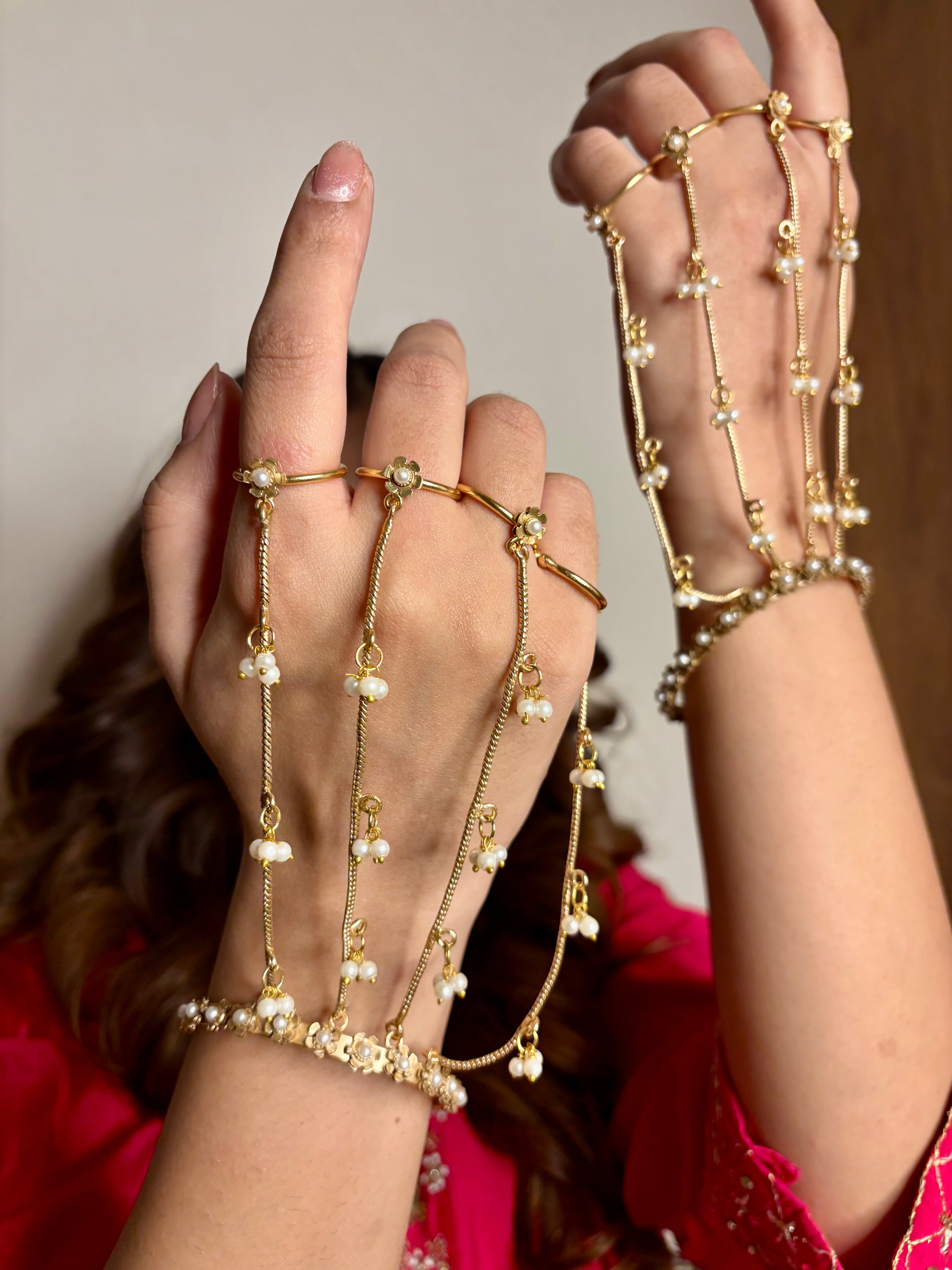 Pearl Adjustable Hathphool Pair