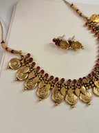 Antique Gold Look Like Ginny Necklace With Earrings (Ruby)
