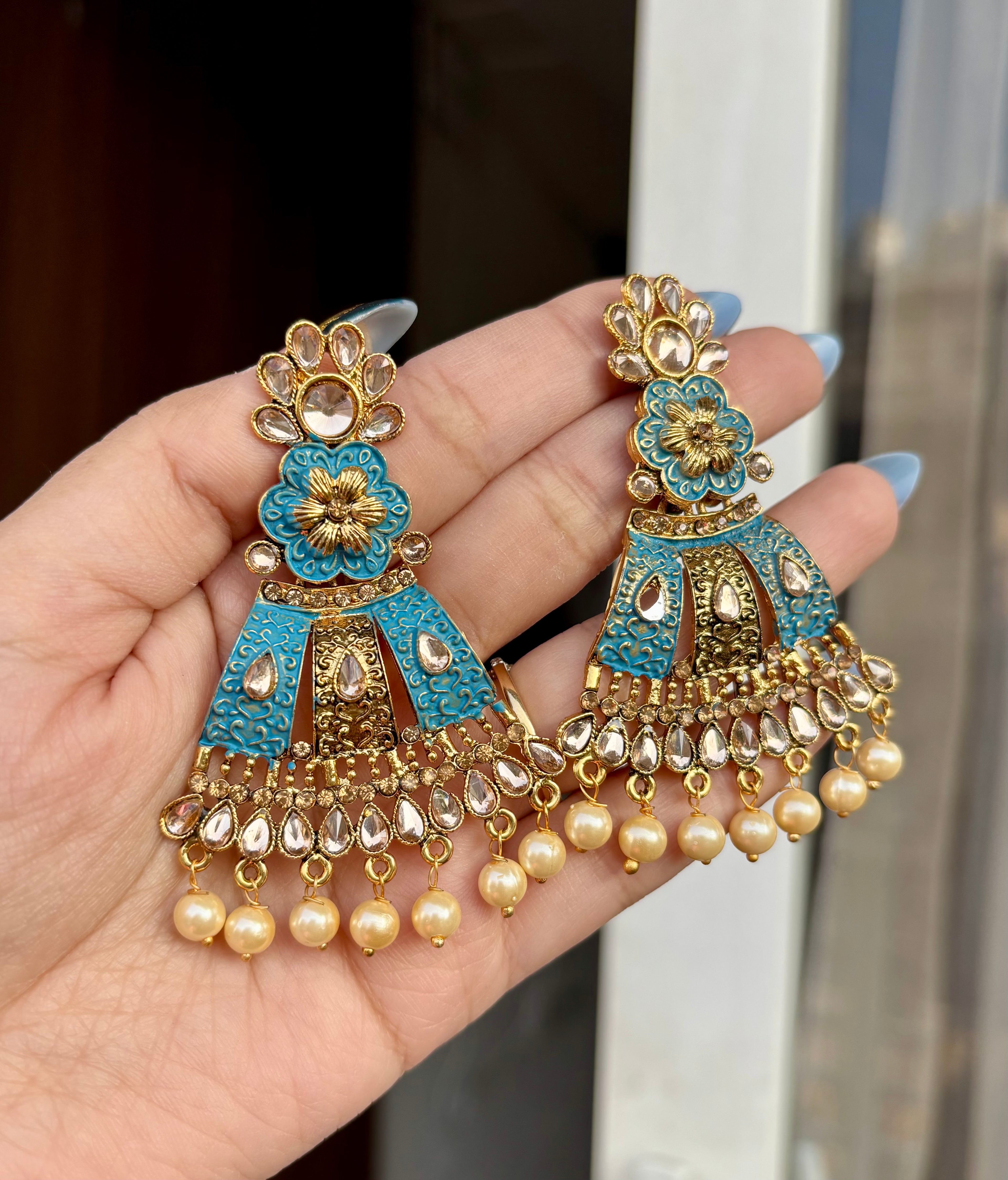 Mona Earrings