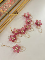 Flower Petal Floral Necklace With Mang Tikka & Earrings (Pastel Pink)