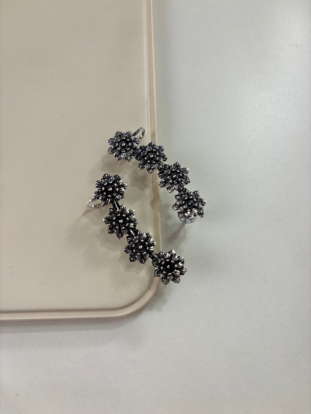 German Silver Rose Cut Earcuff
