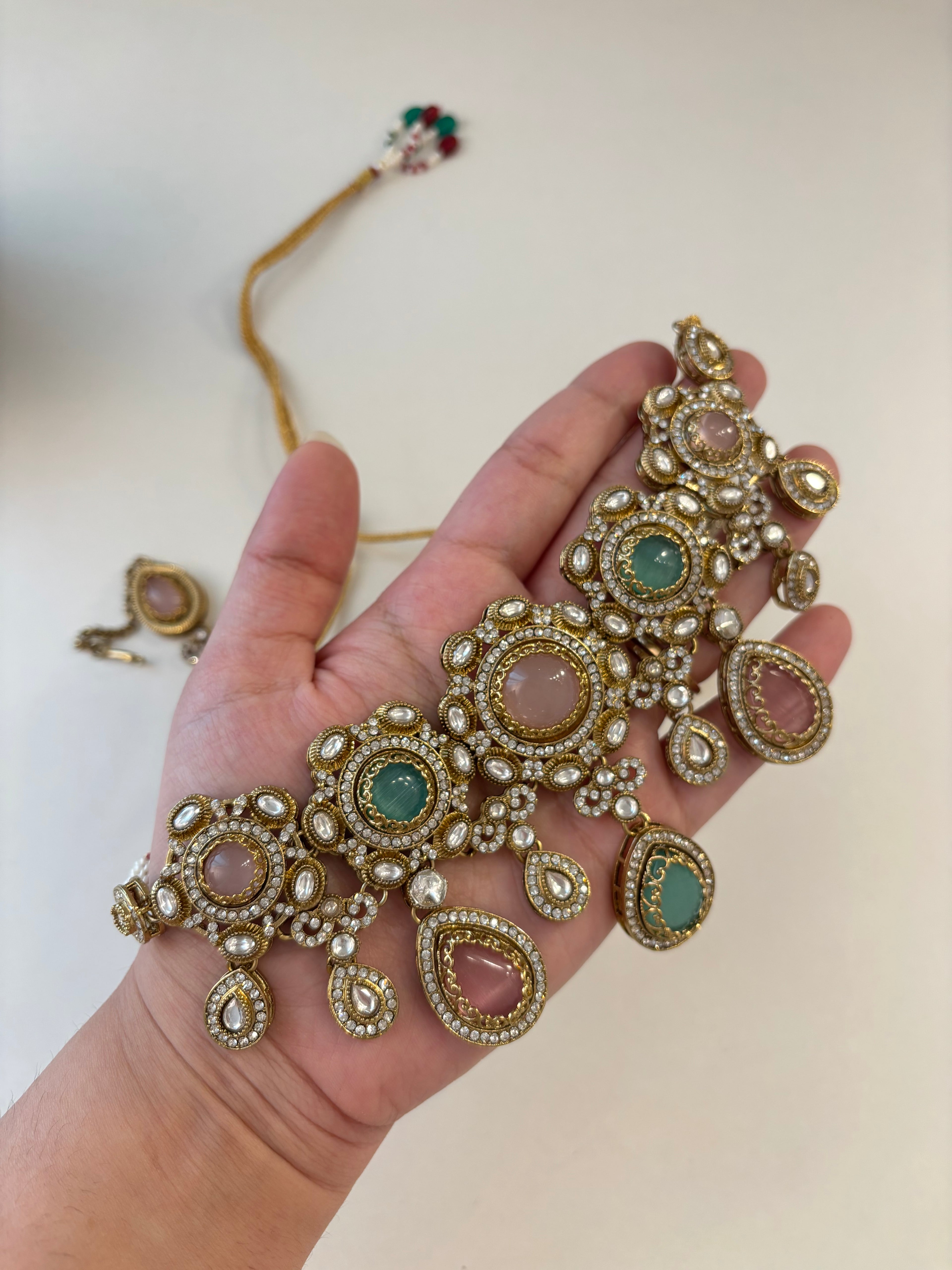 Princess Jasmine Turkish Necklace With Mang Tikka & Earrings (Pink & Mint)