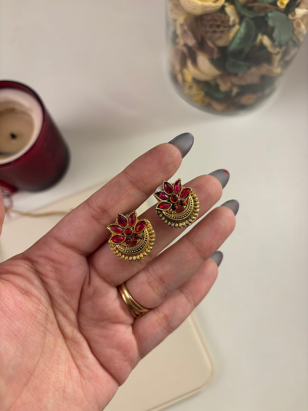 Ruby Flower Necklace With Stud