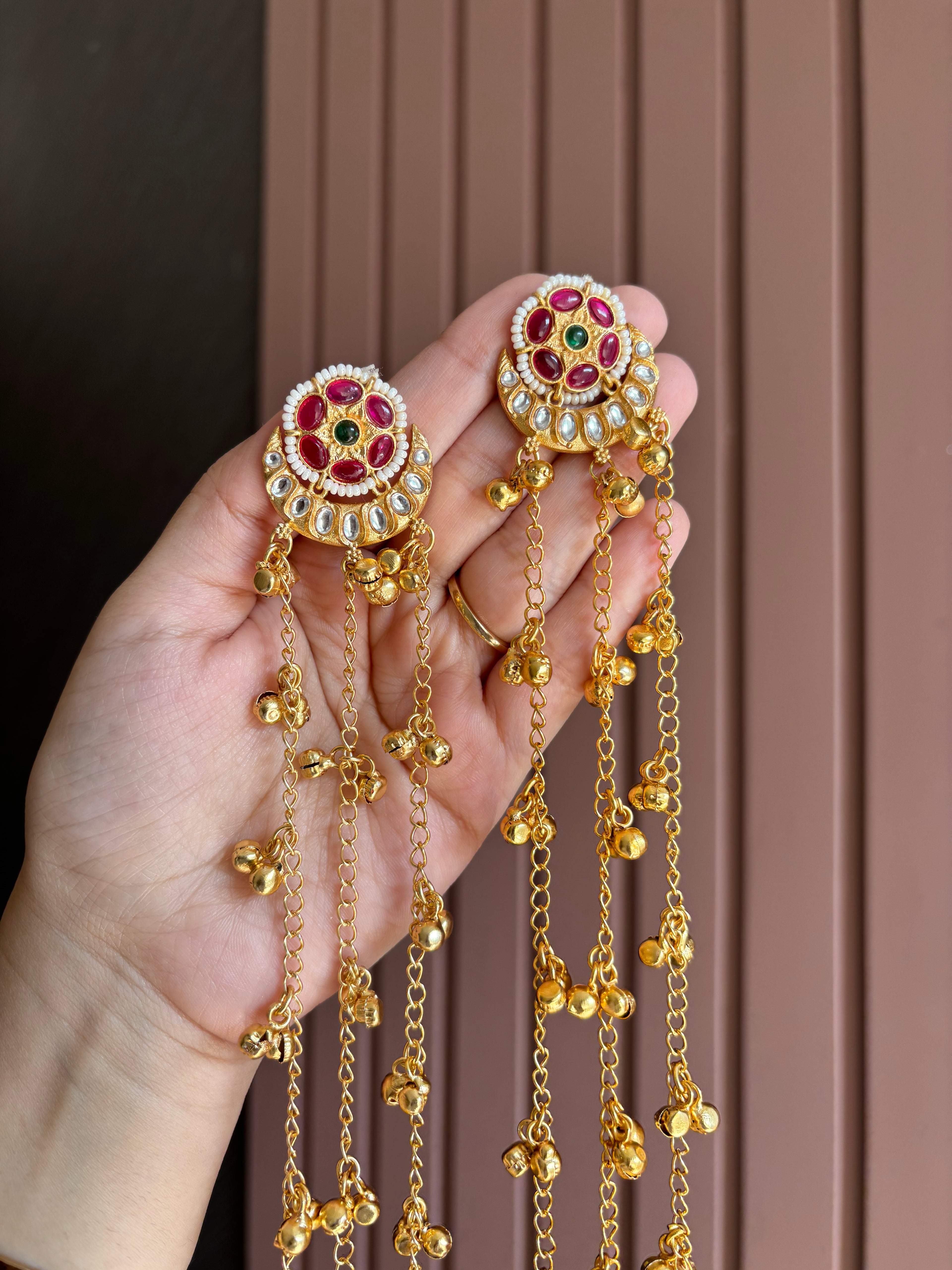 High Quality Designer Kundan Flower Touch Earrings With Long Layers