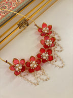 Flower Petal Floral Necklace With Mang Tikka & Earrings (Red)