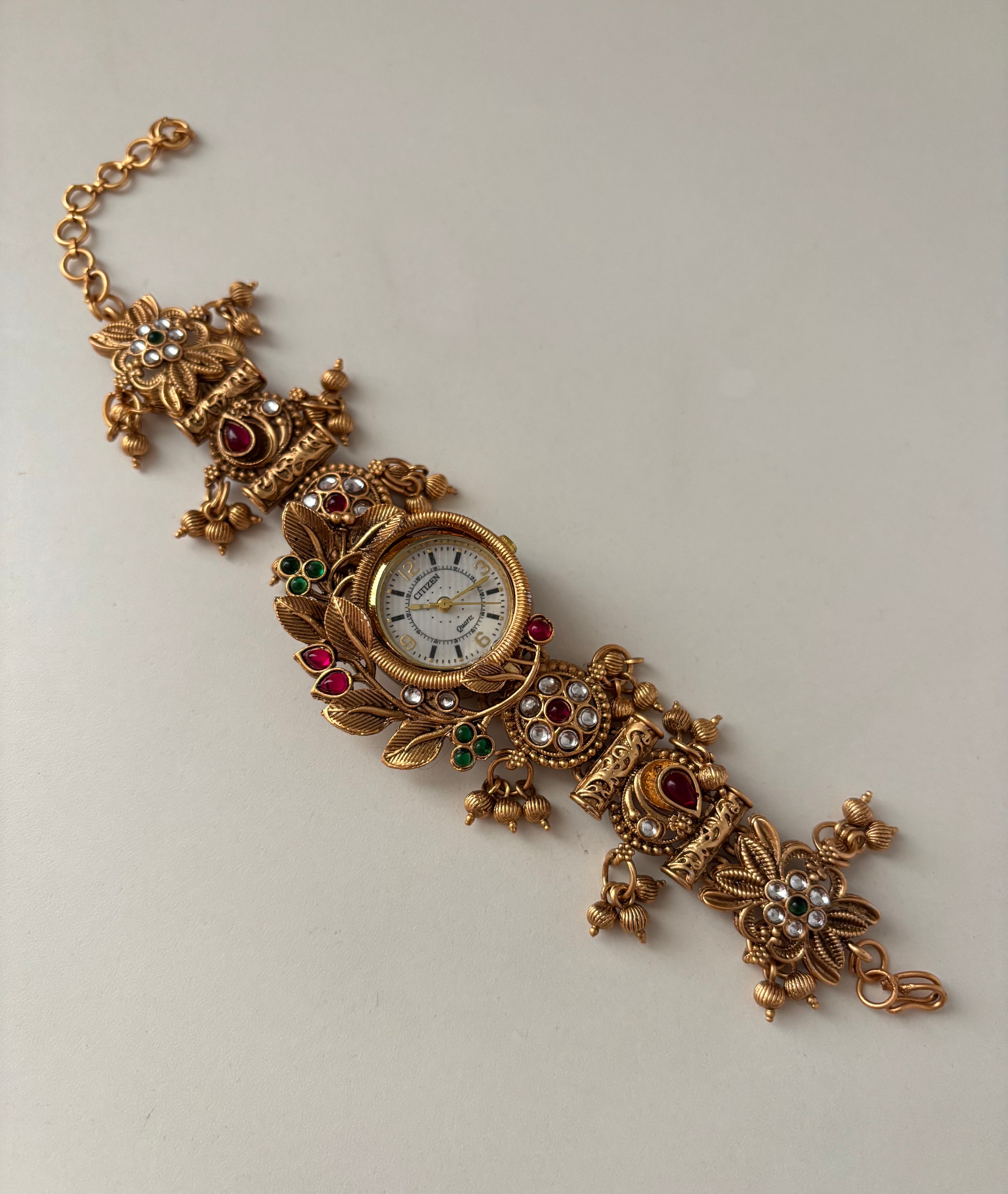 Heritage Premium Watch Design-1
