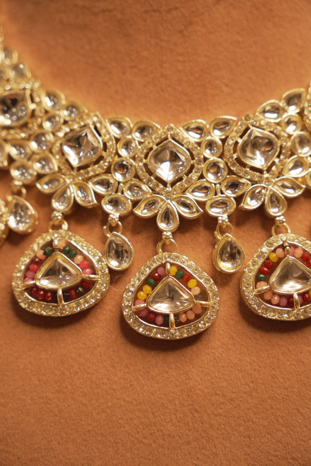 Multi Victorian Style Necklace With Mang Tikka & Earrings