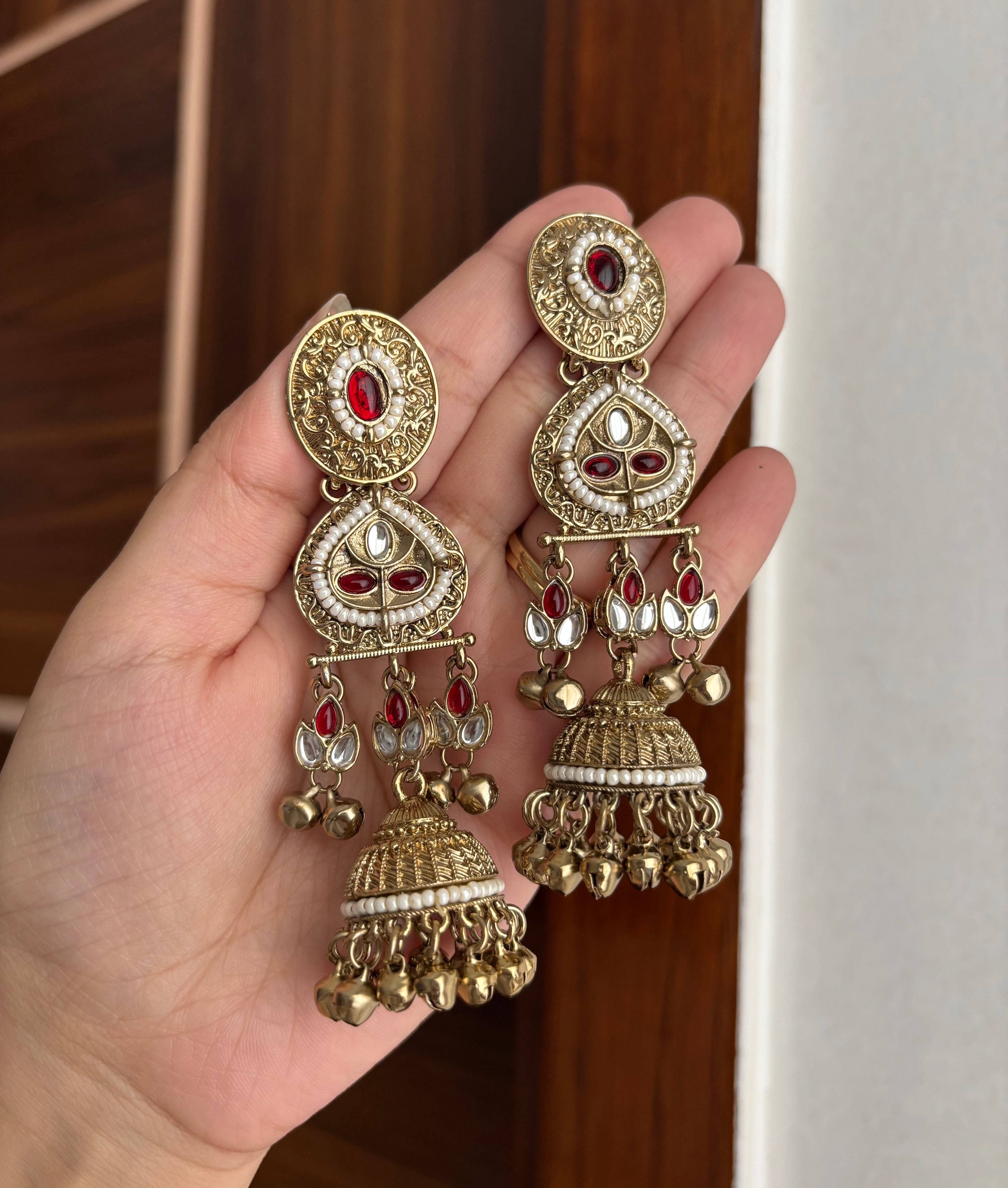 Palak Ghungroo Earrings (Maroon)