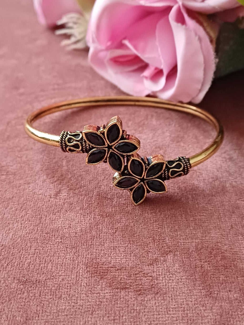 Flower Oxidised Openable Bracelet