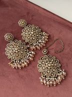 Premium Designer Oversized Mang Tikka With Earrings (Flower)