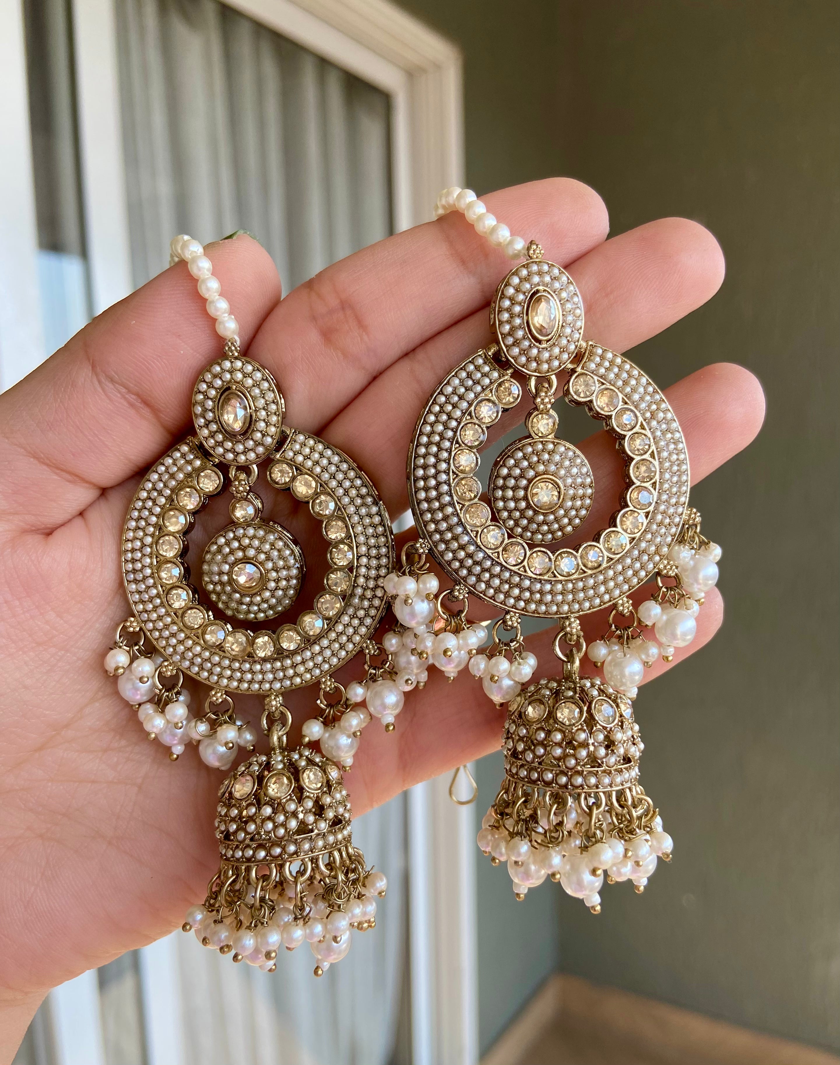 Golden Long Earrings With Sahara