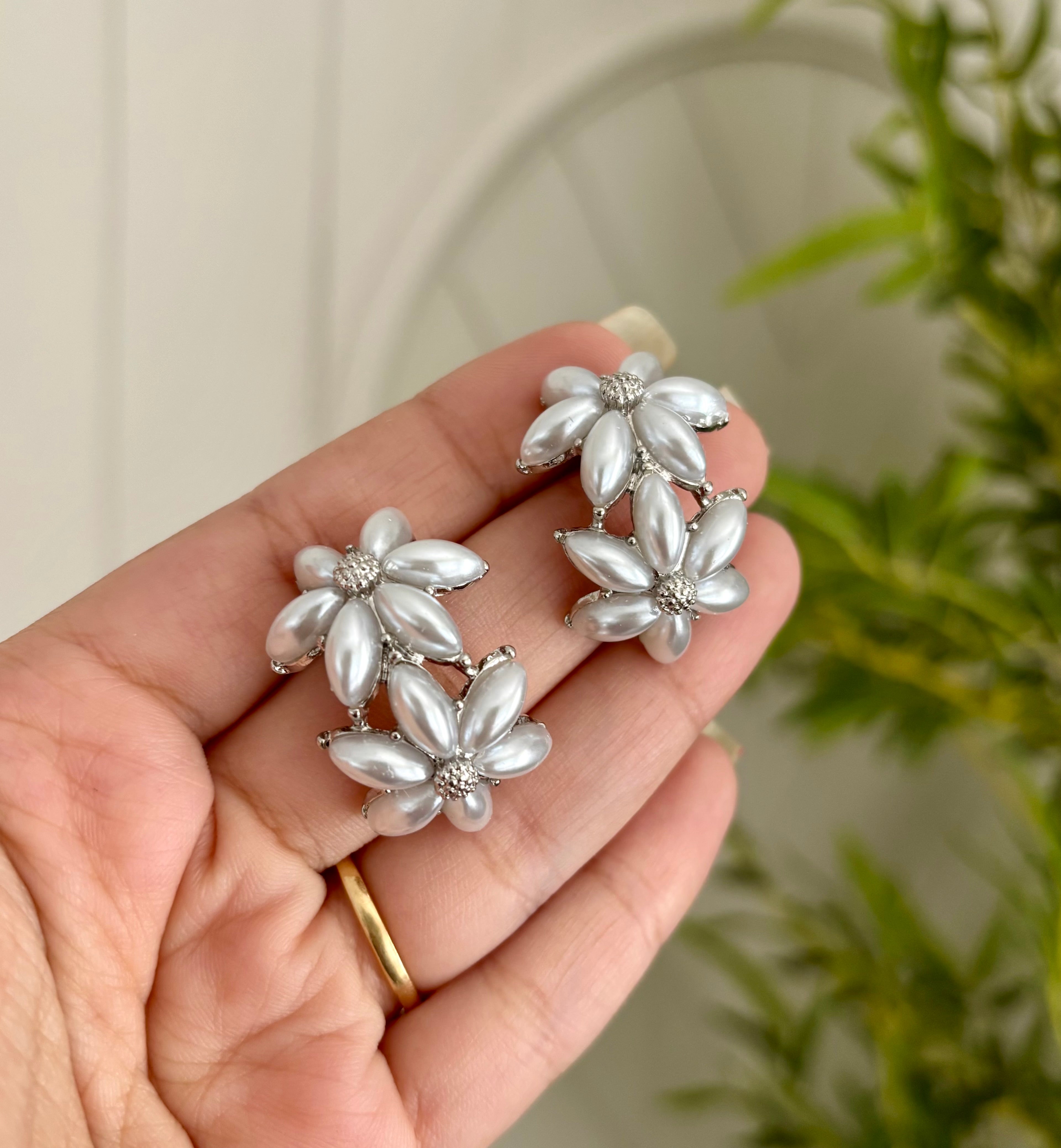 Silver Double Daisy Bali Earrings