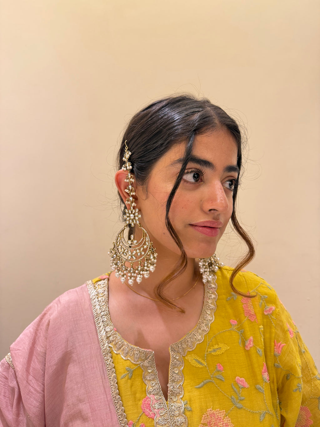Jass Chandbali Earrings With Sahara