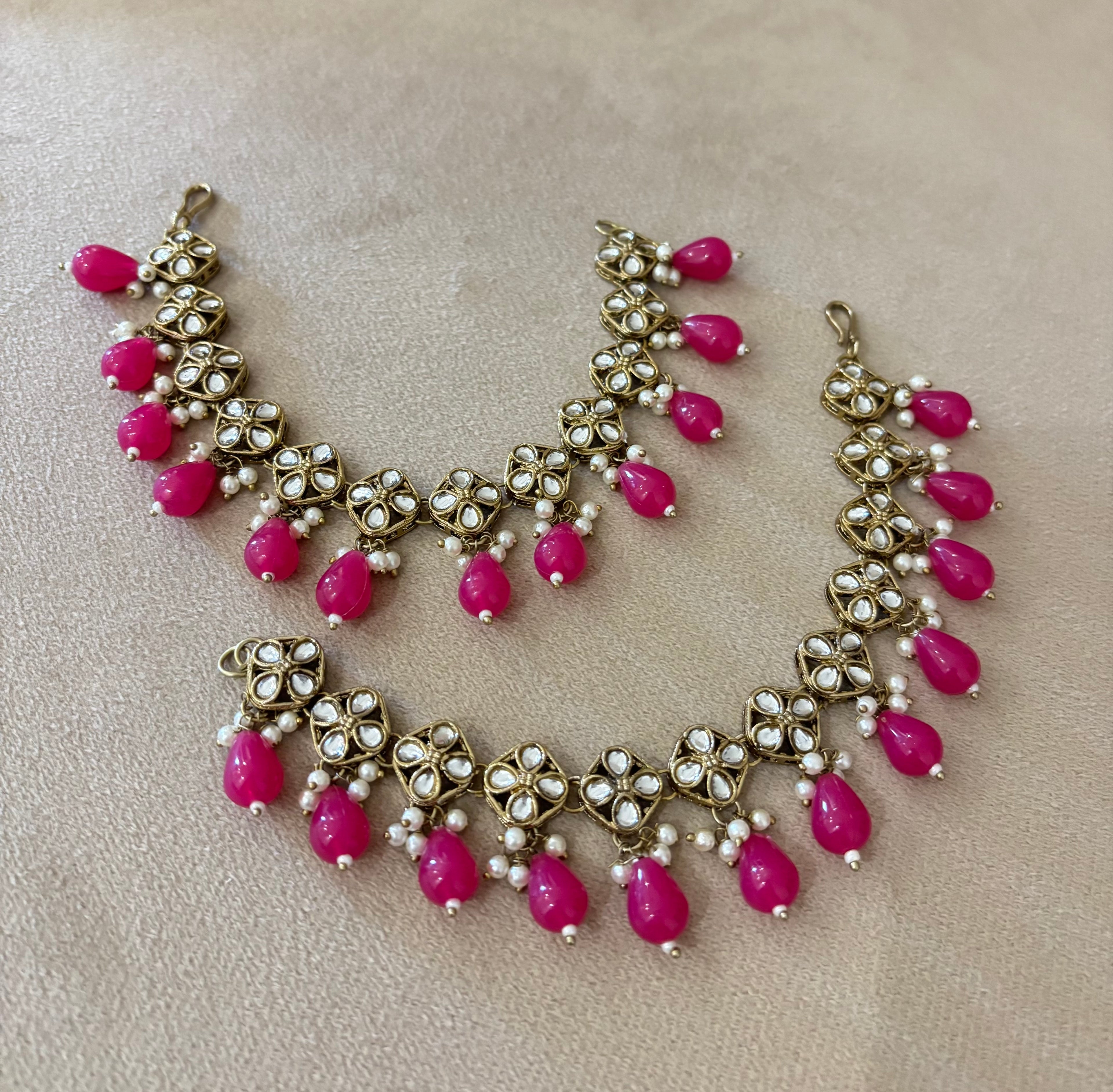 Dark Pink Side Layer Earchain In Kundan Touch