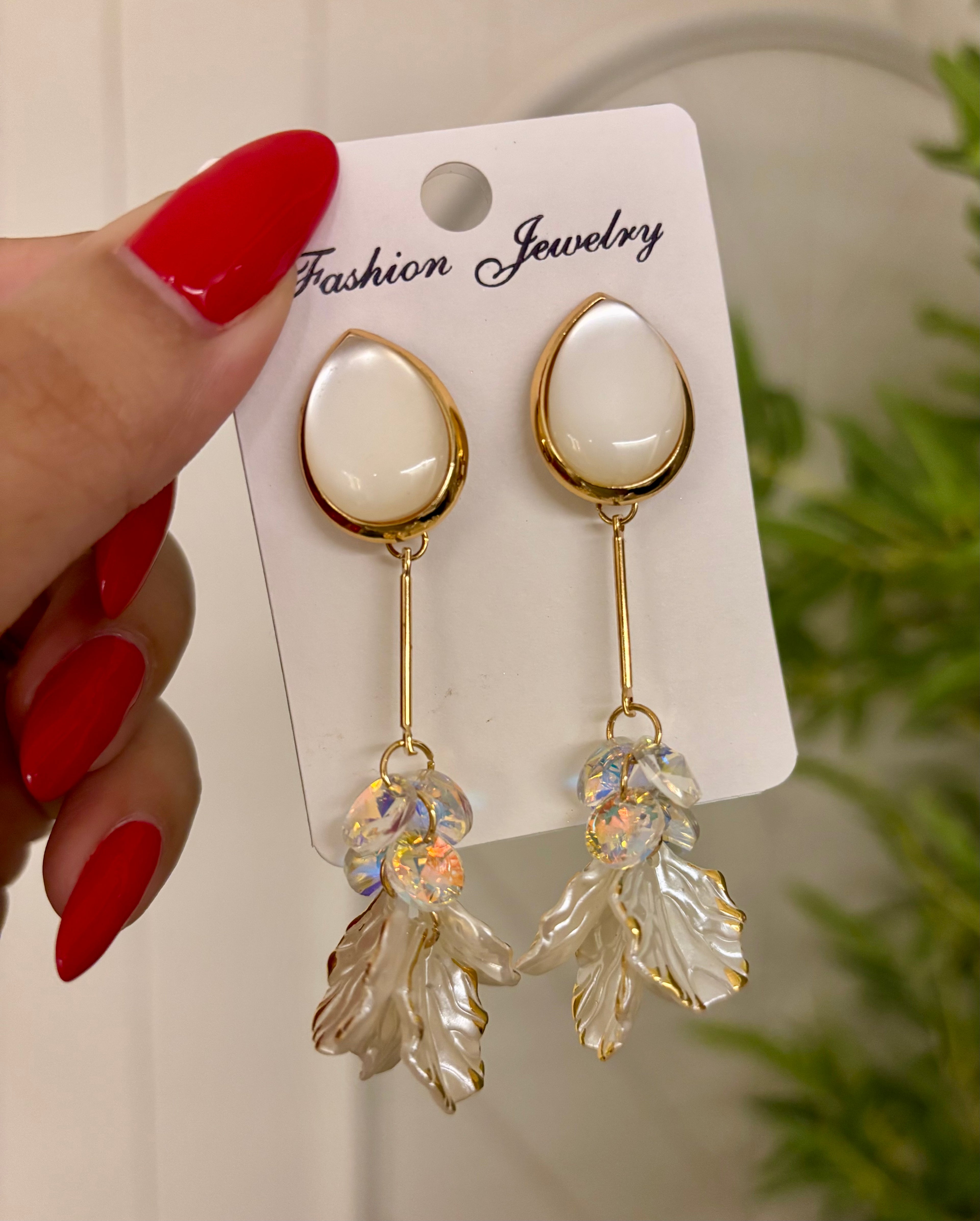 Monalisa Earrings