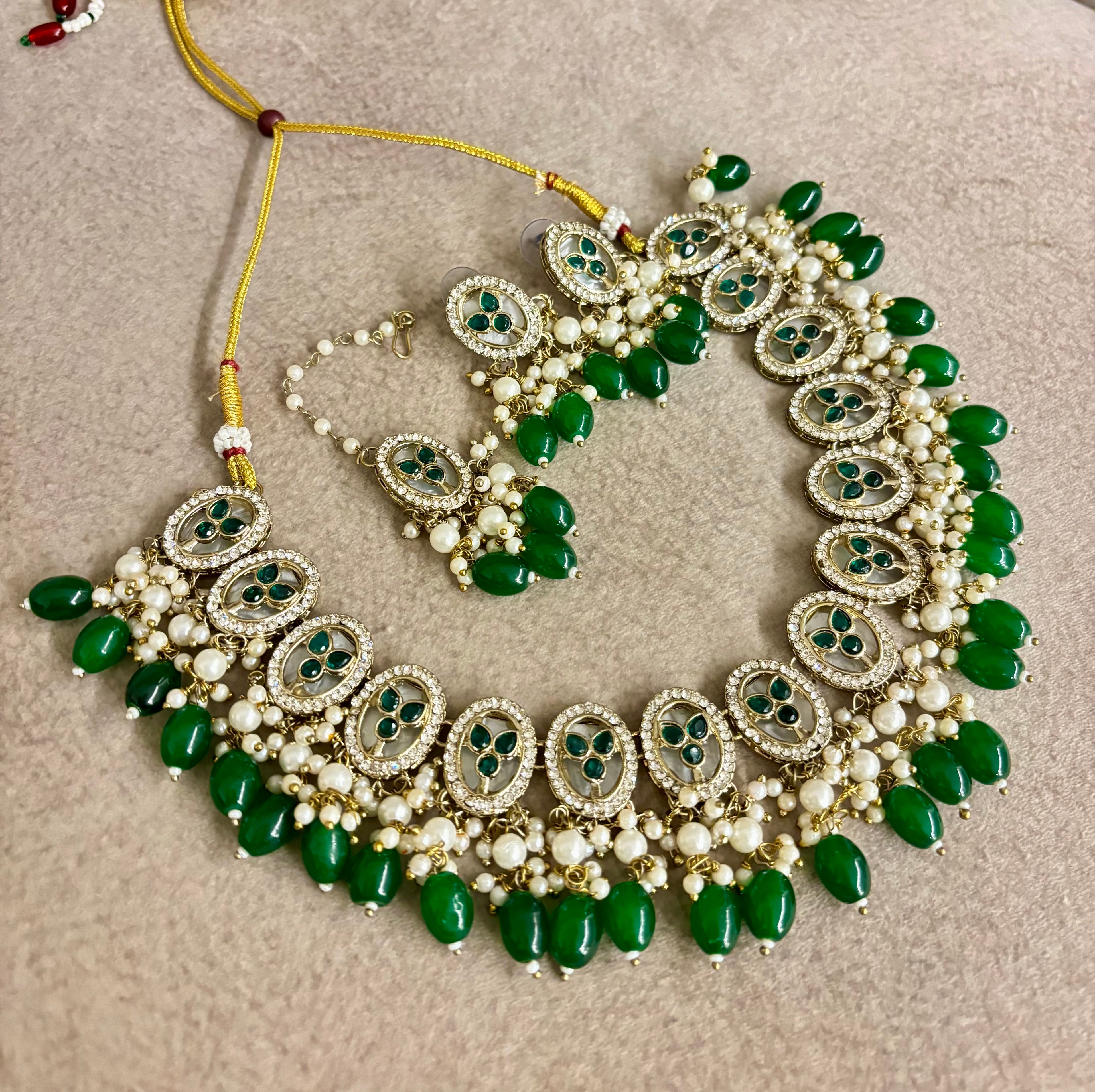 Green Necklace With Mang Tikka & Earrings