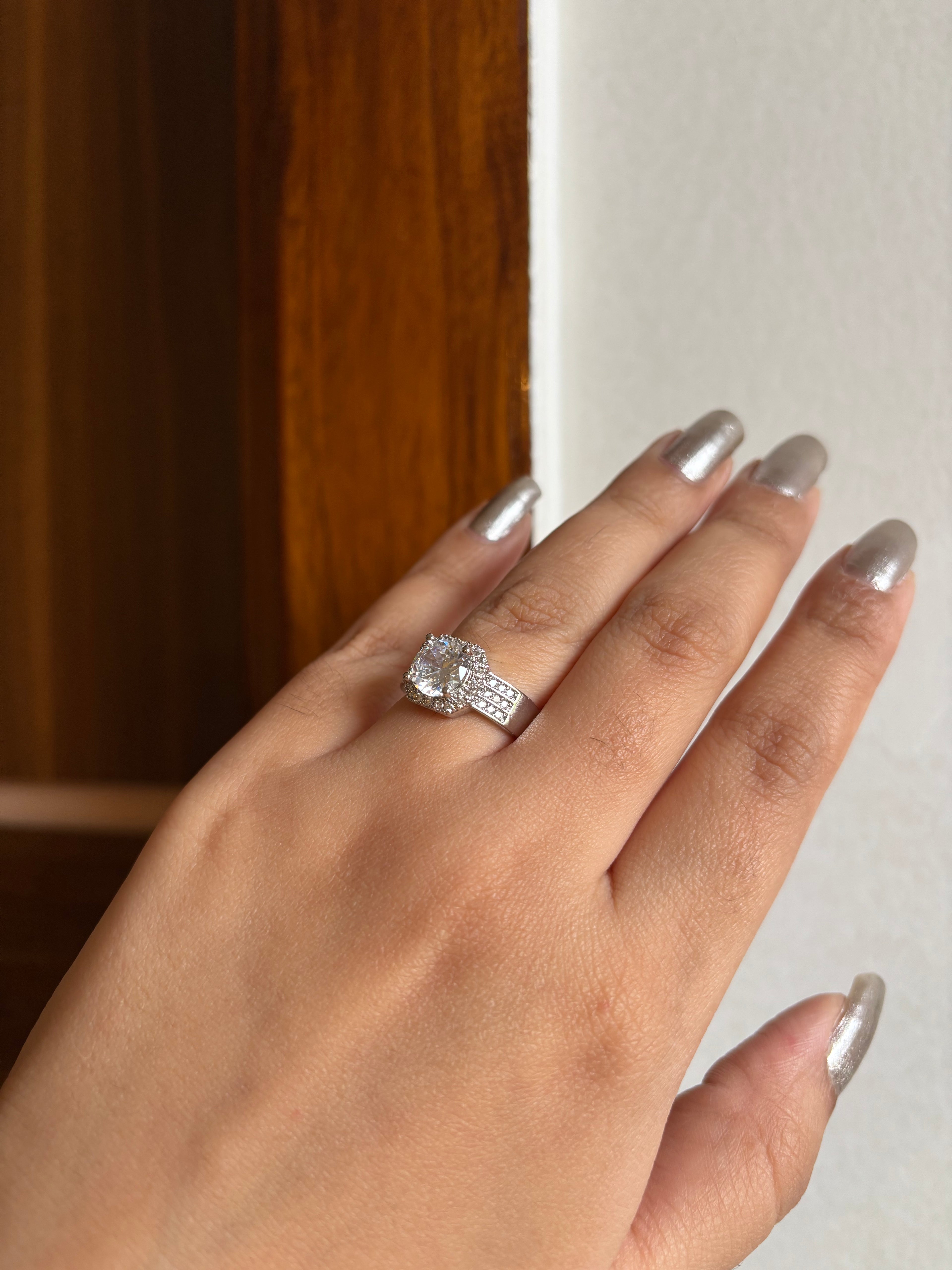 Jasleen Soilitare Adjustable Ring