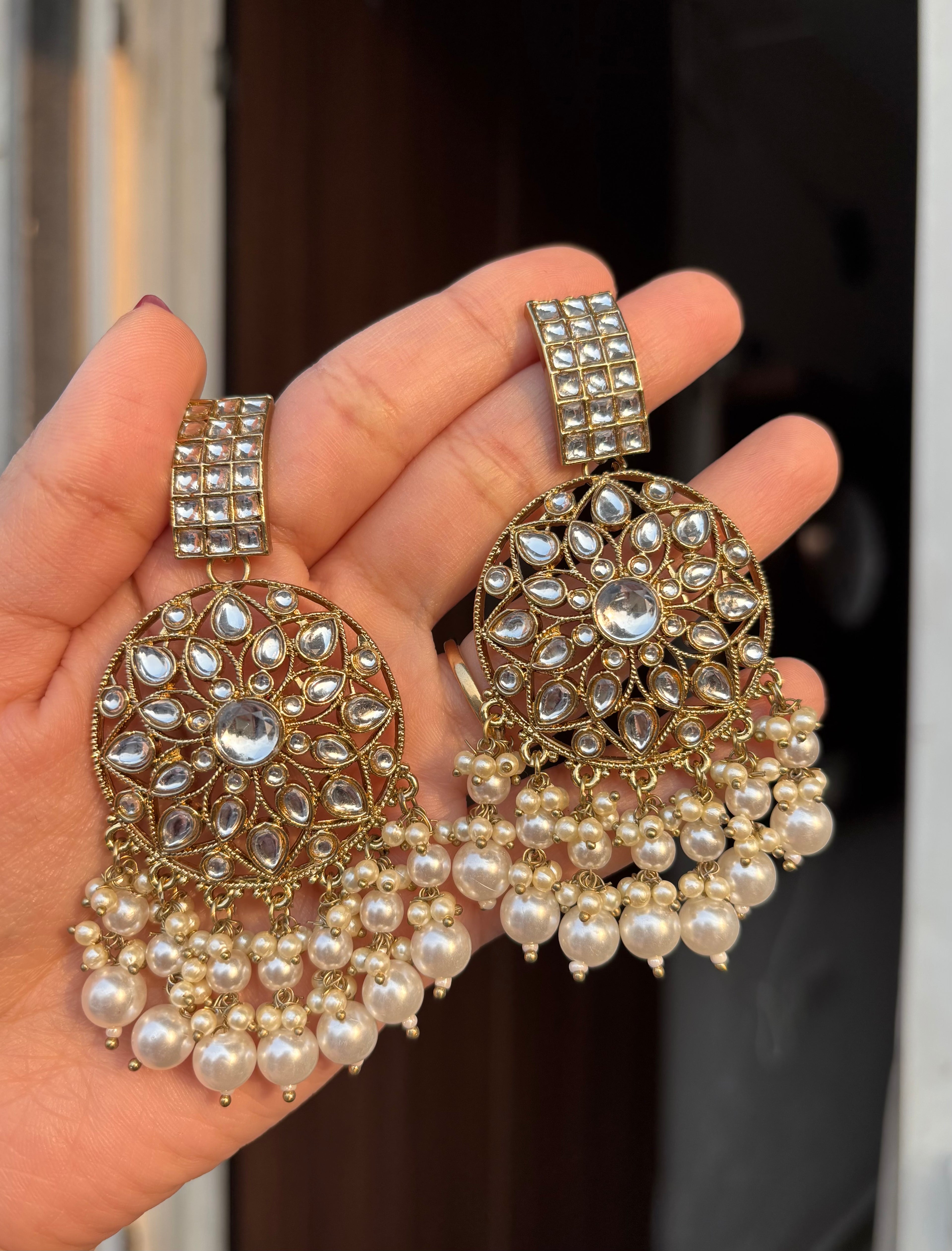 Round Kundan Earrings