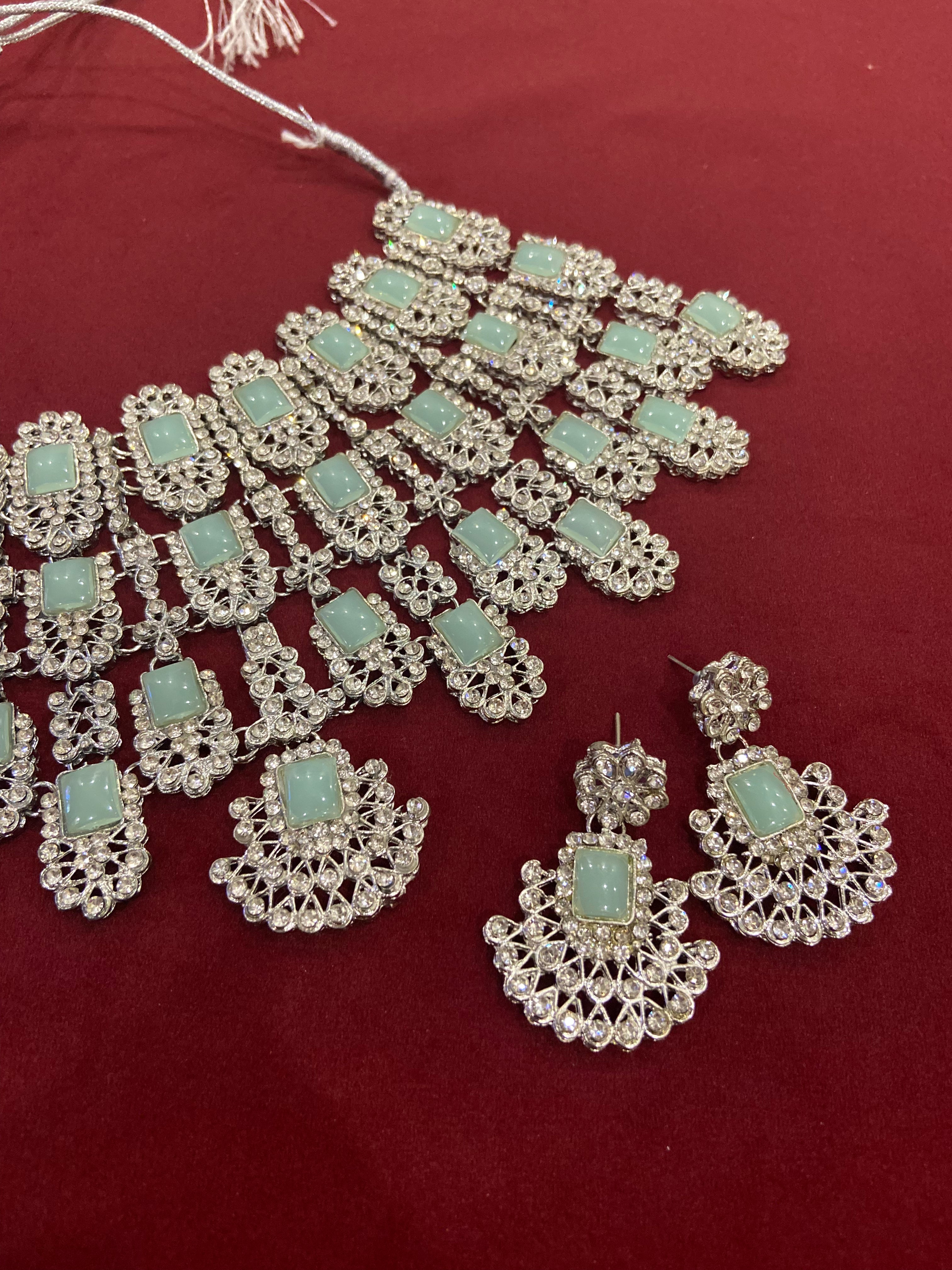 Kiara Mint Necklace With Mathapatti & Earrings