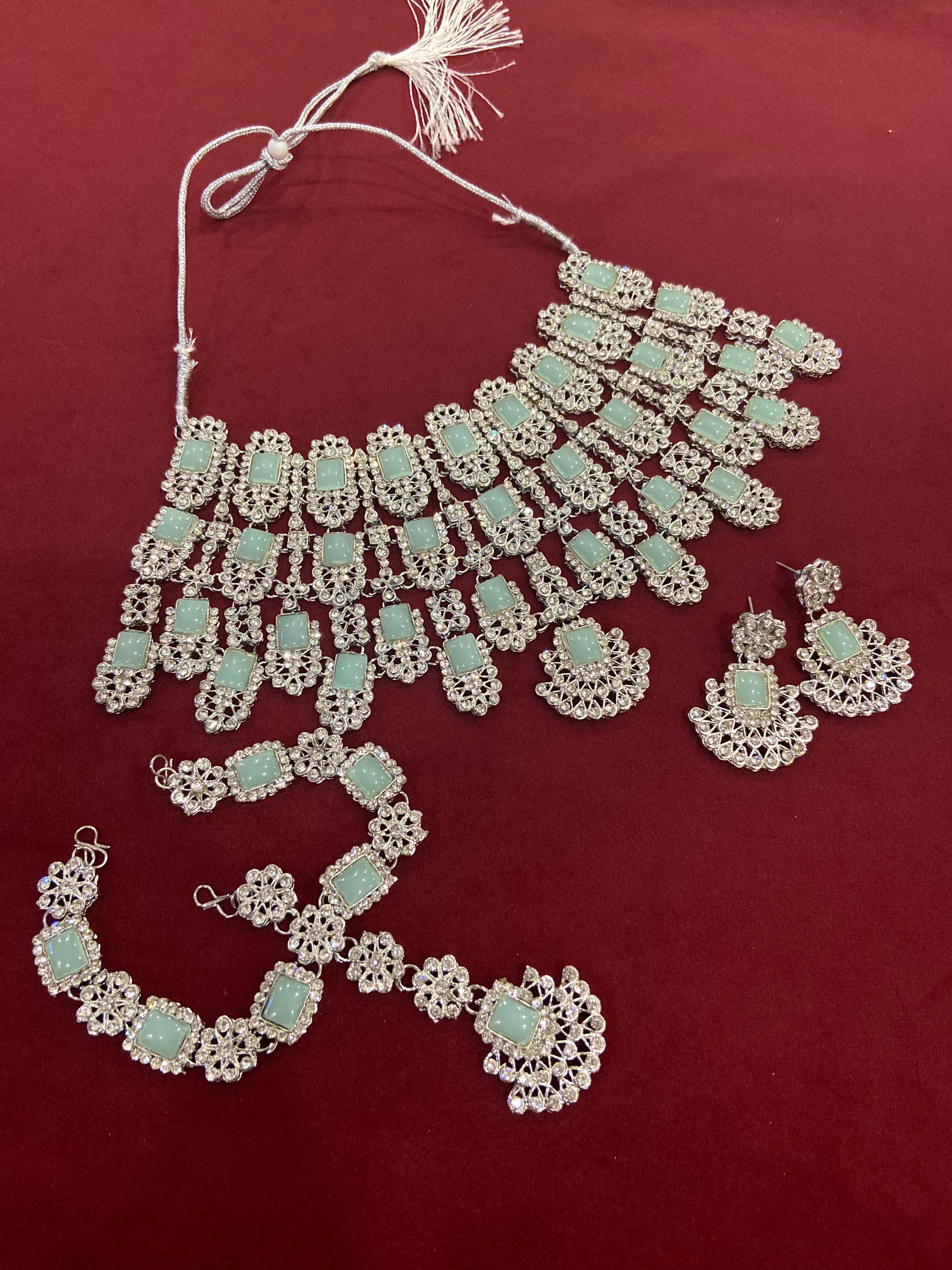 Kiara Mint Necklace With Mathapatti & Earrings