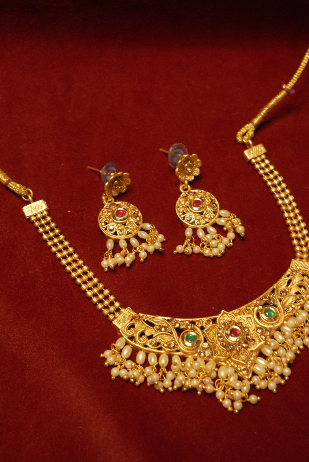 Gold Look Like Set With Earrings