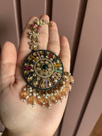 High Quality Designer Oversized Mang Tikka With Earrings ( Multi )