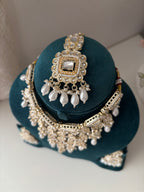 Kundan & Pearl Touch Layer Necklace With Mang Tikka & Earrings