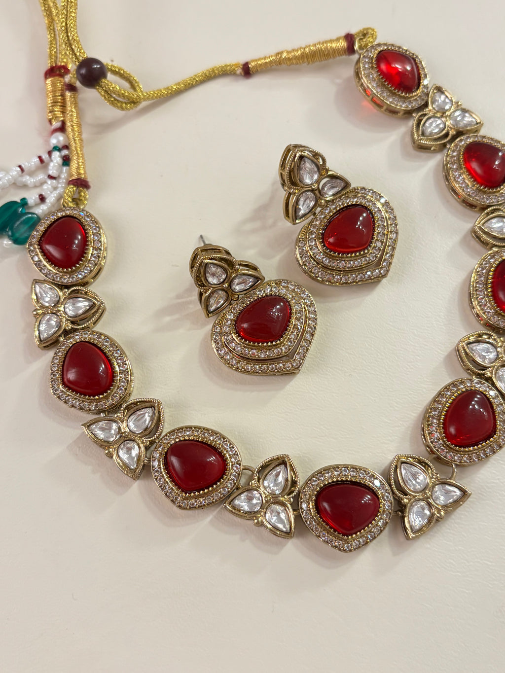 Premium Sleek Moissanite & Doublet Stones Work Necklace With Earrings (Maroon)