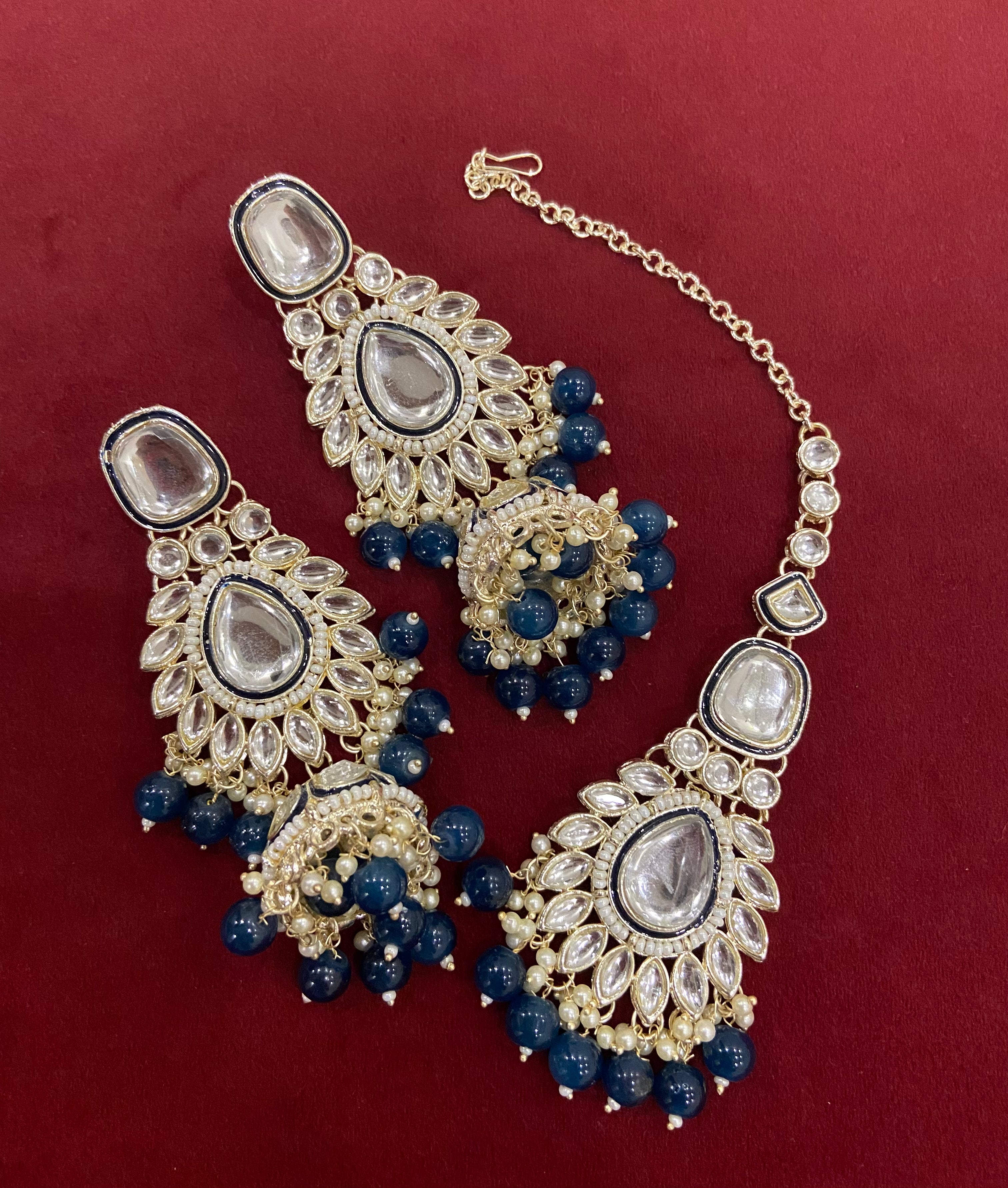 Navy Blue Heavy Look Necklace With Long Earrings & Mang Tikka
