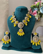 Sabya Necklace With Earrings (Yellow)
