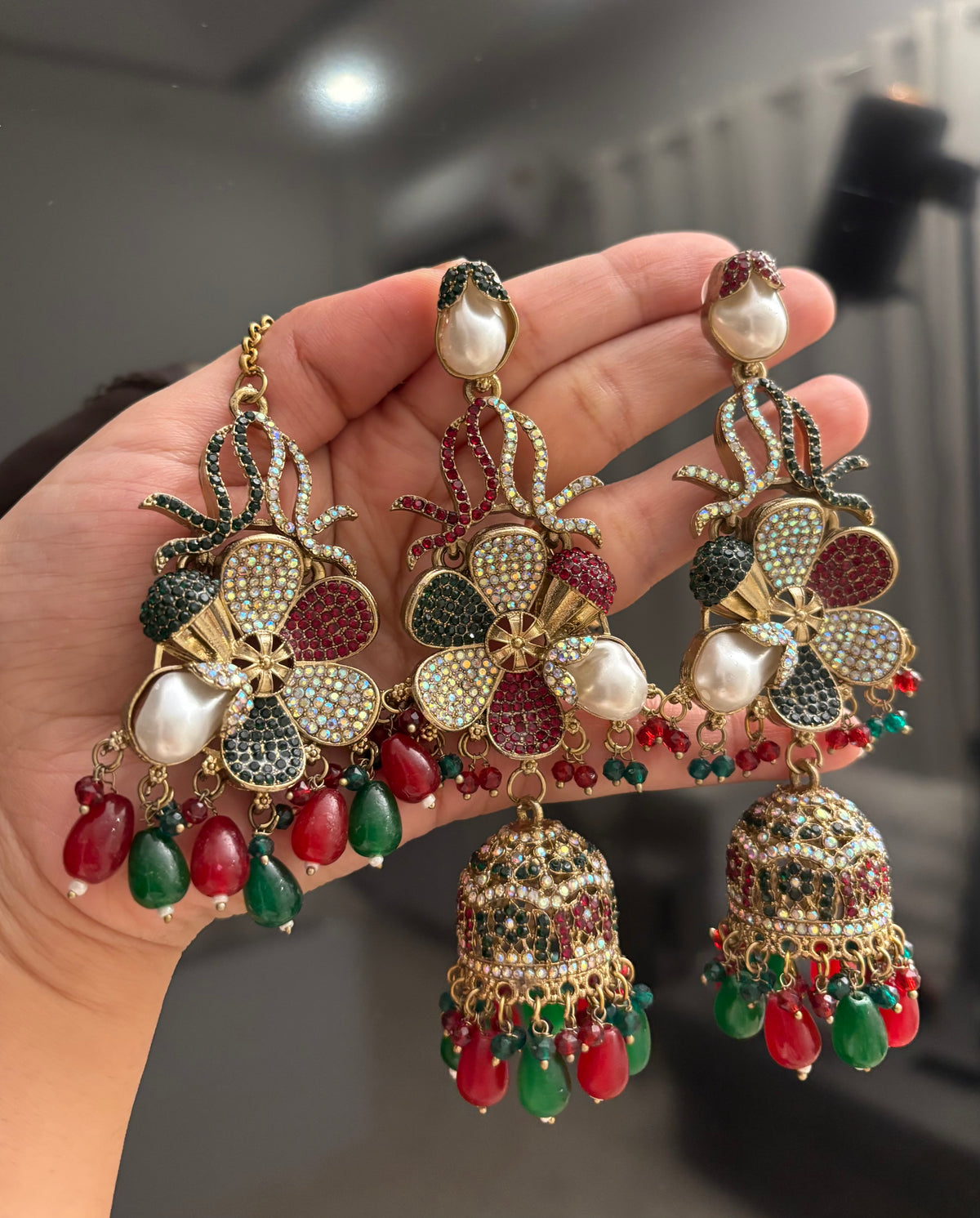 Premium Designer Turkish Long Earrings With Mang Tikka (Maroon/Green)