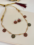 Sleek Flower Necklace With Stud