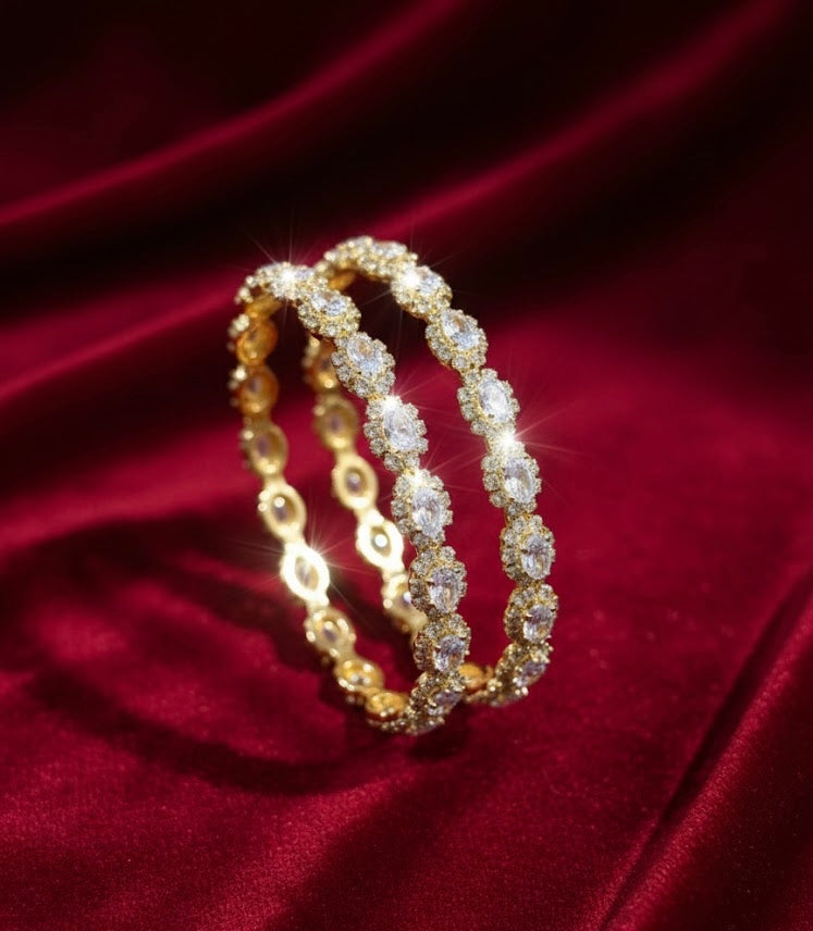 White Stones Flower Bangles In Golden Touch
