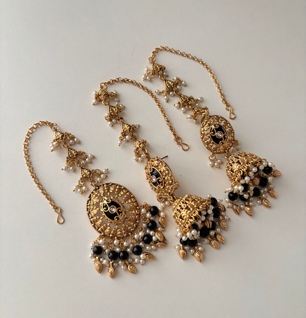 Sonal Punjabi Style Mang Tikka & Jhumkas With Sahara (Black)