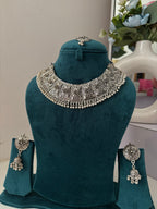 Tanisha Silver Necklace With Mang Tikka & Earrings